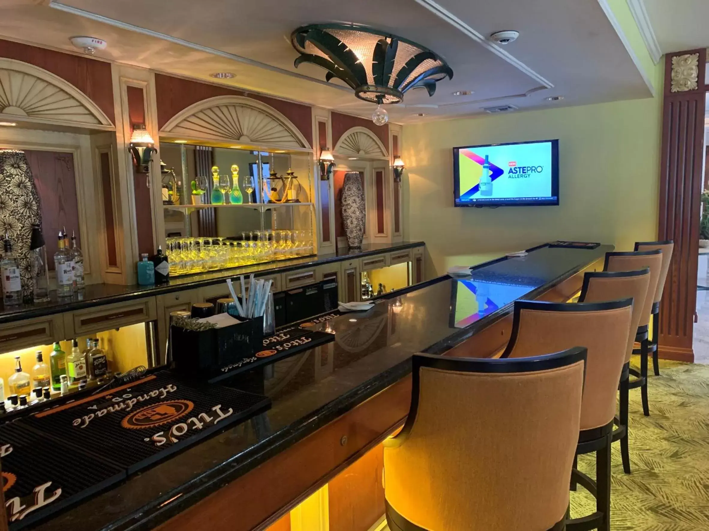 Lounge or bar, Lounge/Bar in The Lago Mar Beach Resort and Club