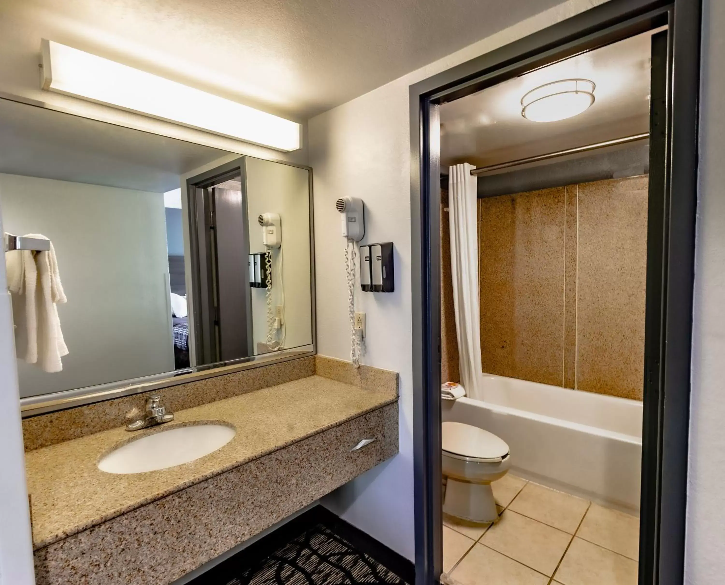 Bathroom in Seaview Hotel Bathroom in Seaview Hotel