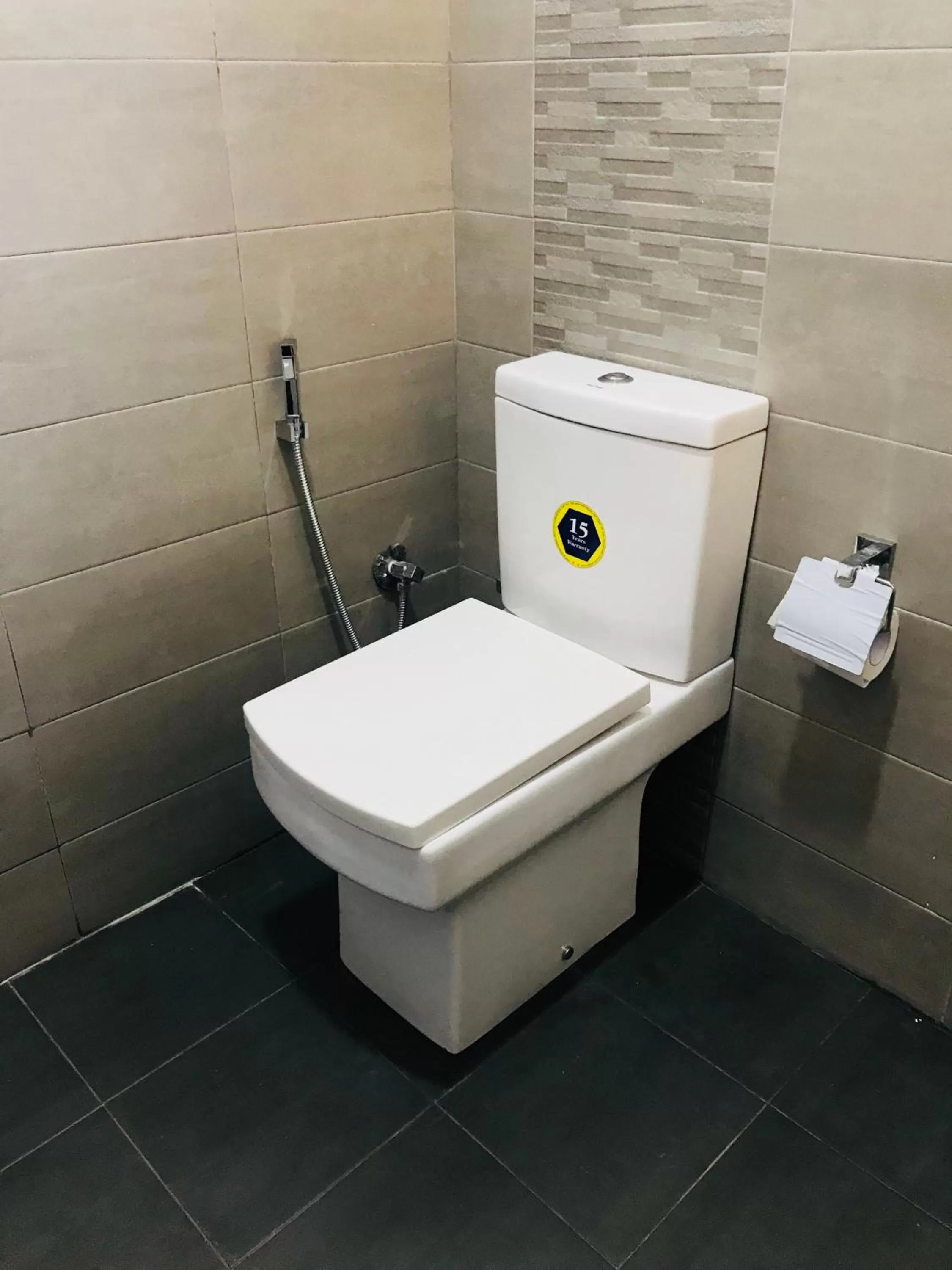 Bathroom in Ocean Gate Negombo