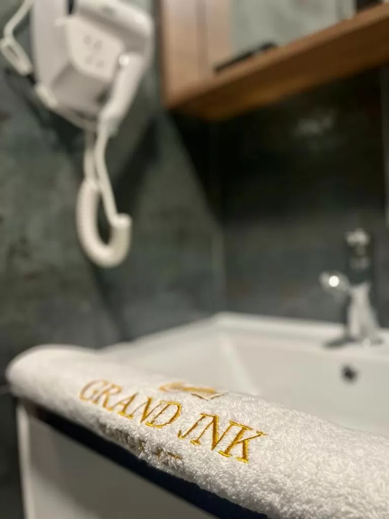 GRAND JNK Boutique Hotel