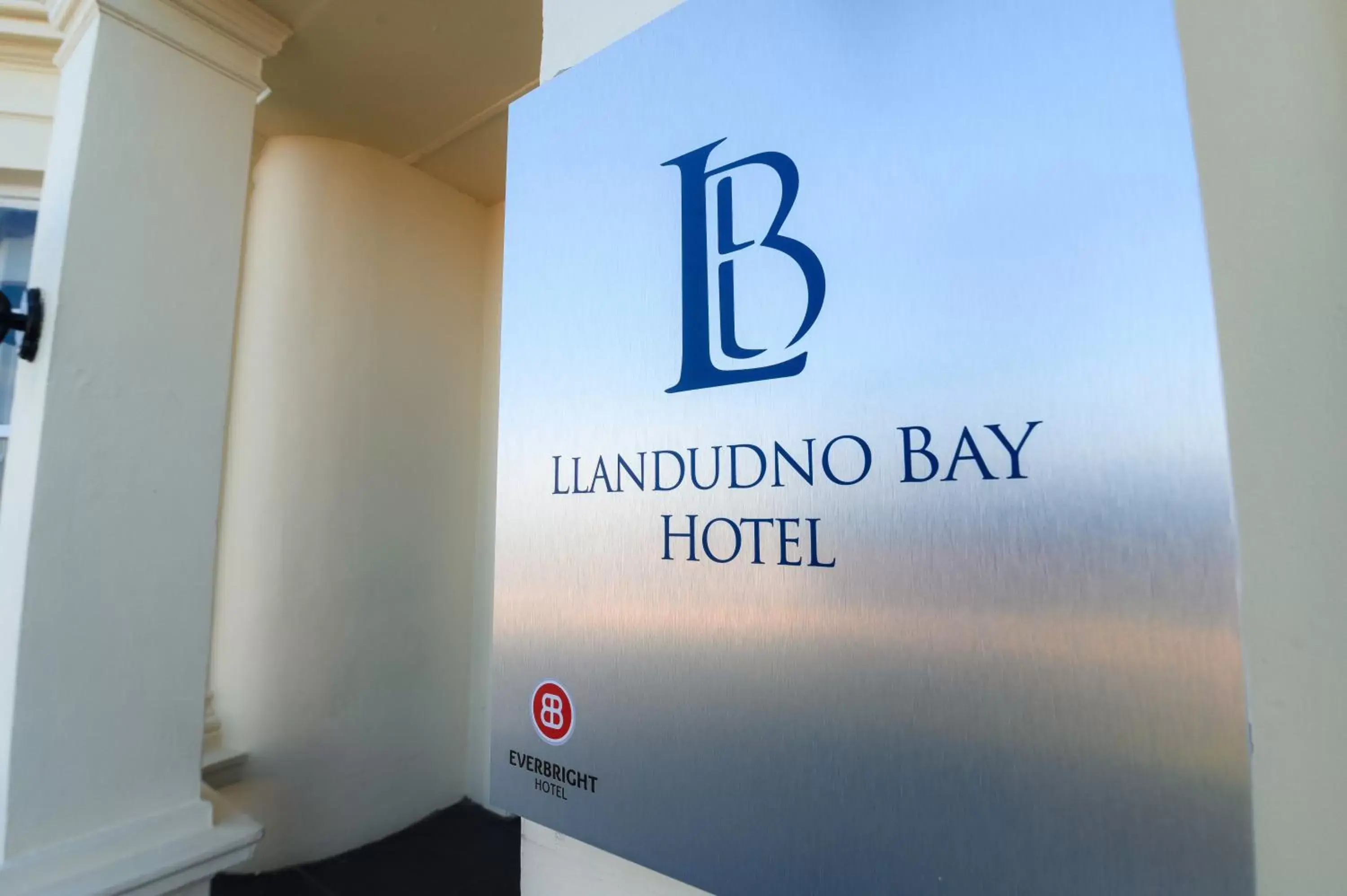 Logo/Certificate/Sign in Llandudno Bay Hotel
