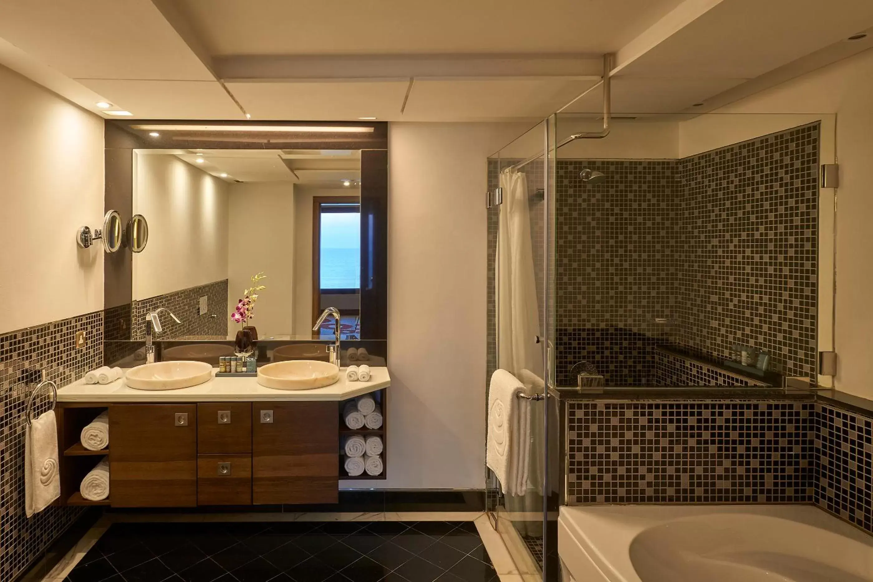 Shower, Bathroom in Safir Fintas Hotel Kuwait