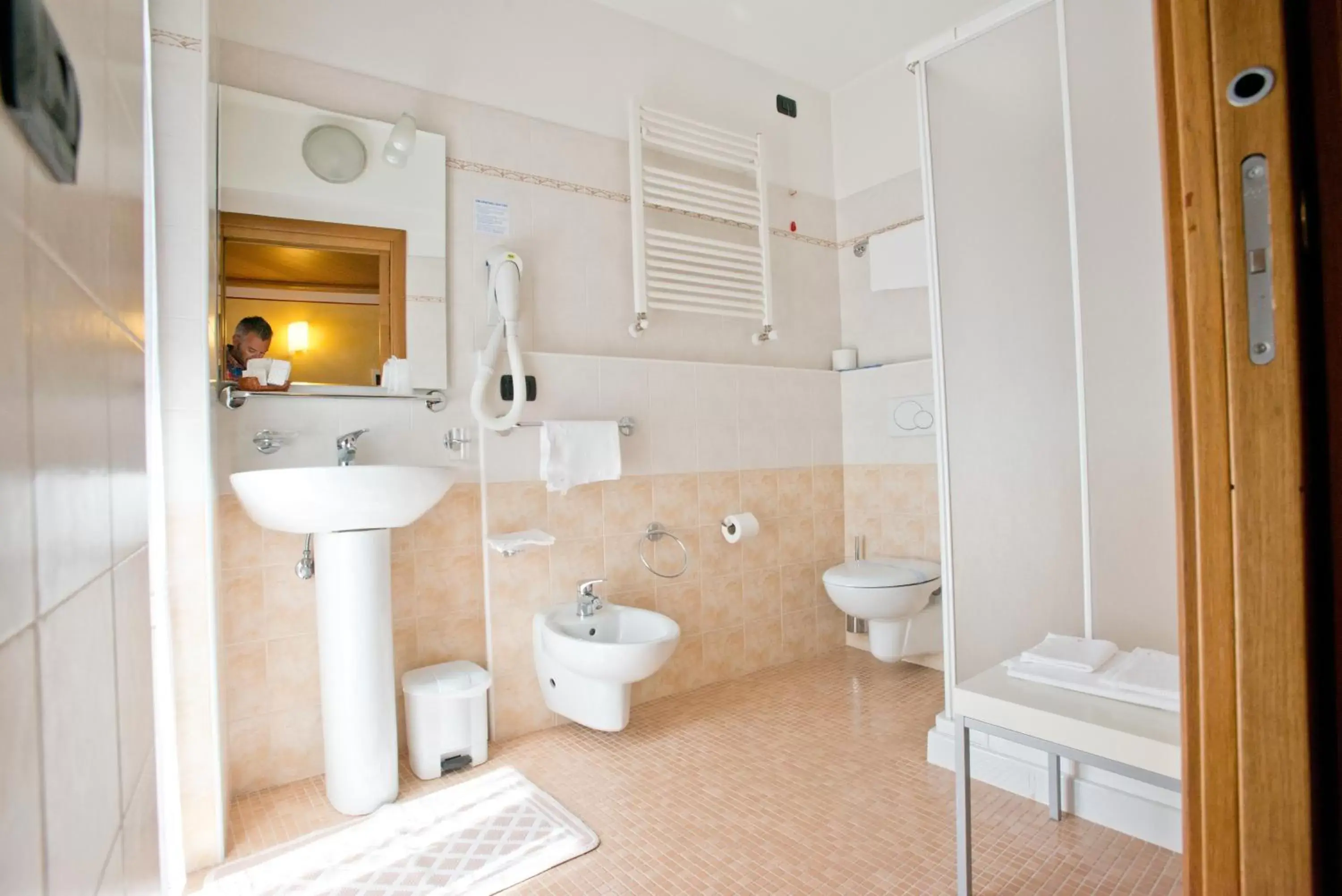 Bathroom in Hotel Garni Le Corti