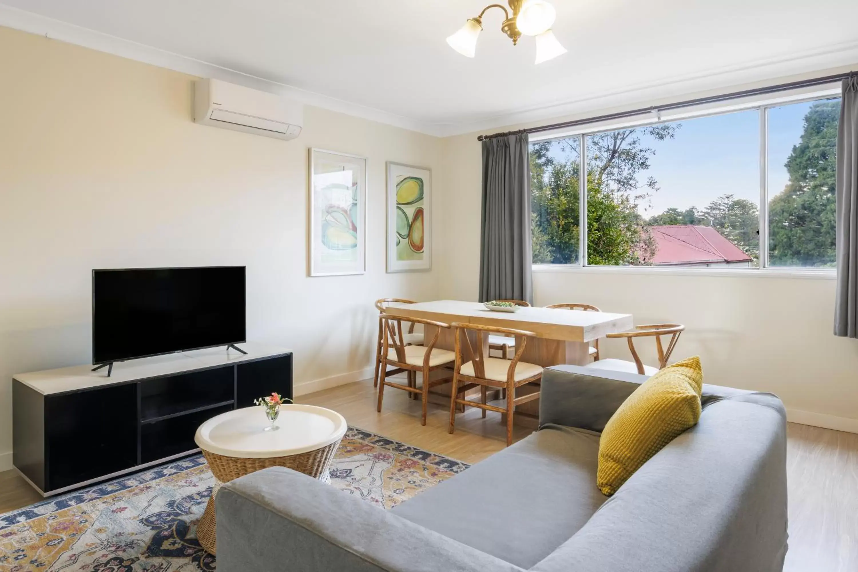 Living room, Seating Area in Hotel Blue & Cottages Katoomba