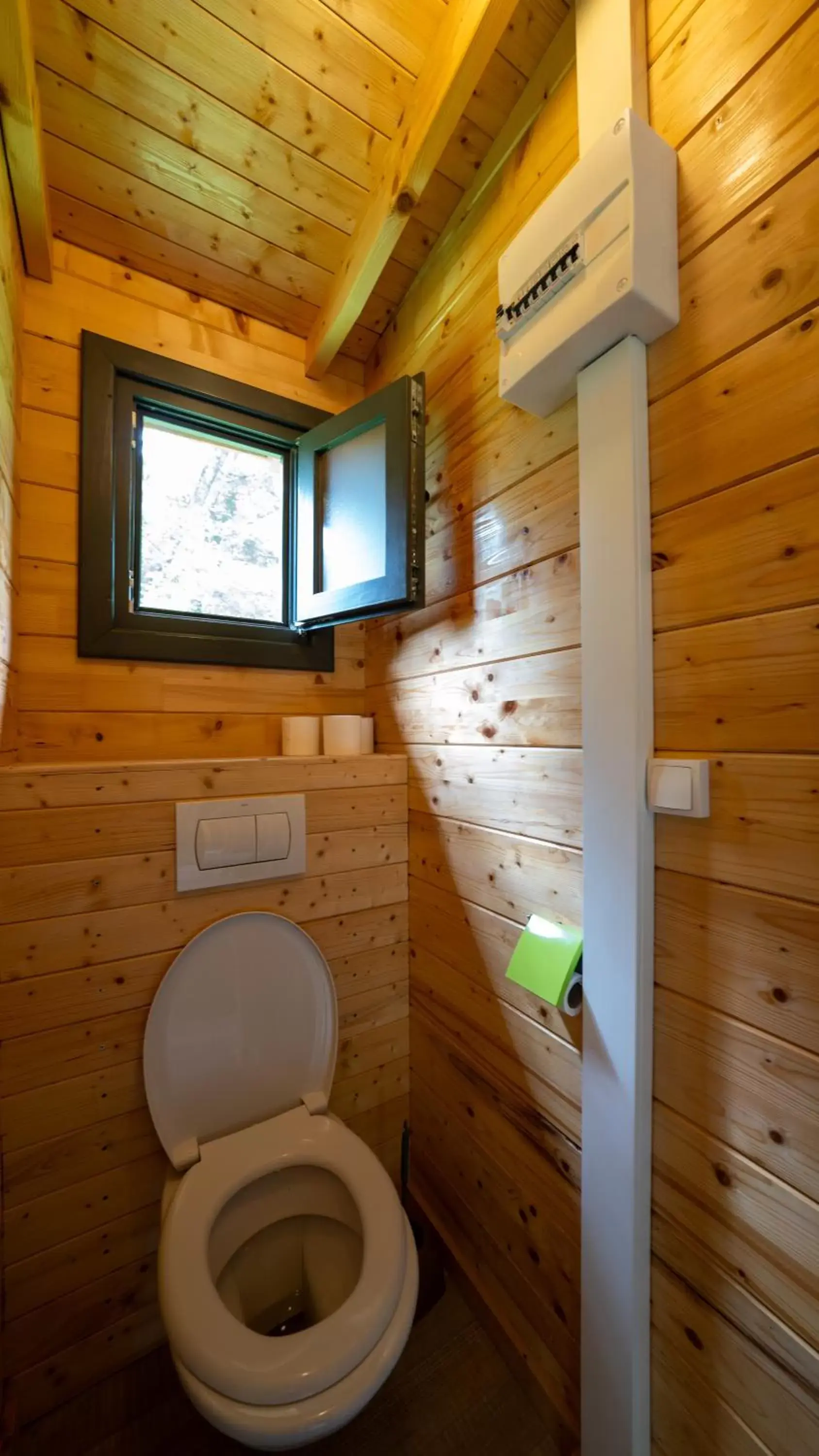 Toilet, Bathroom in Le Village de la Champagne - Slowmoov