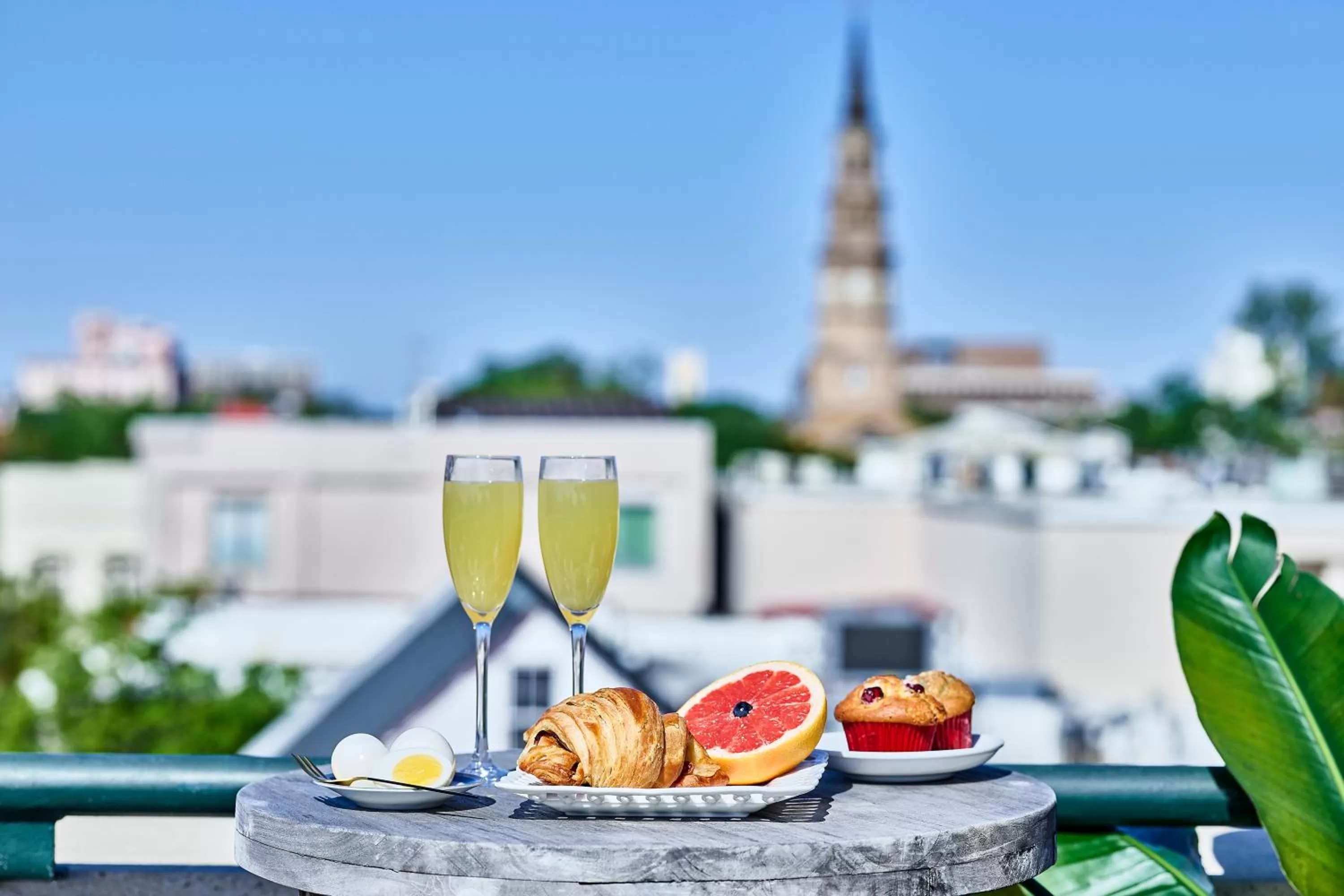 Breakfast in Harbourview Inn