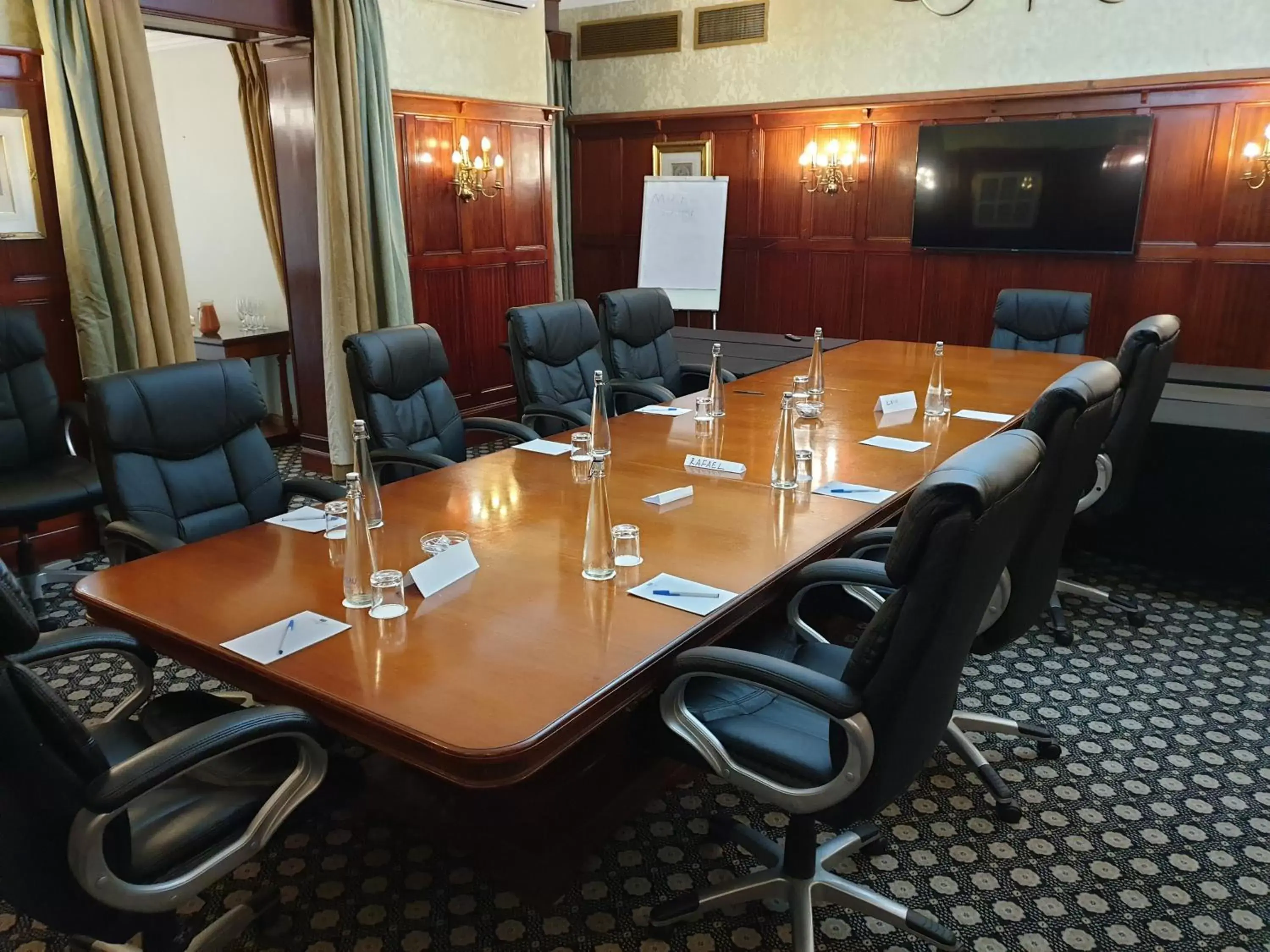 Meeting/conference room in Holiday Inn - Johannesburg Sunnyside Park, an IHG Hotel