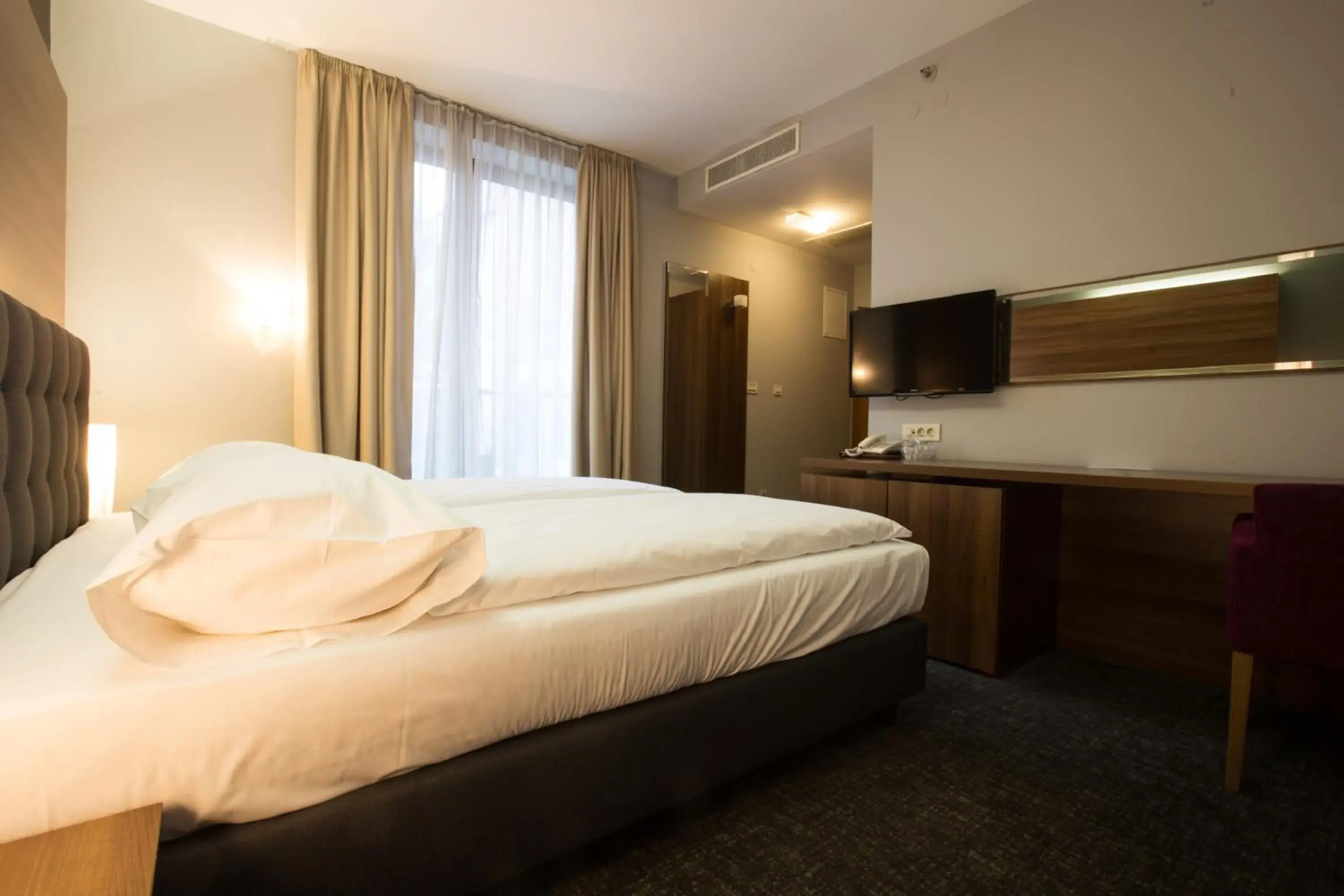 Bedroom, Bed in Hotel Sliško