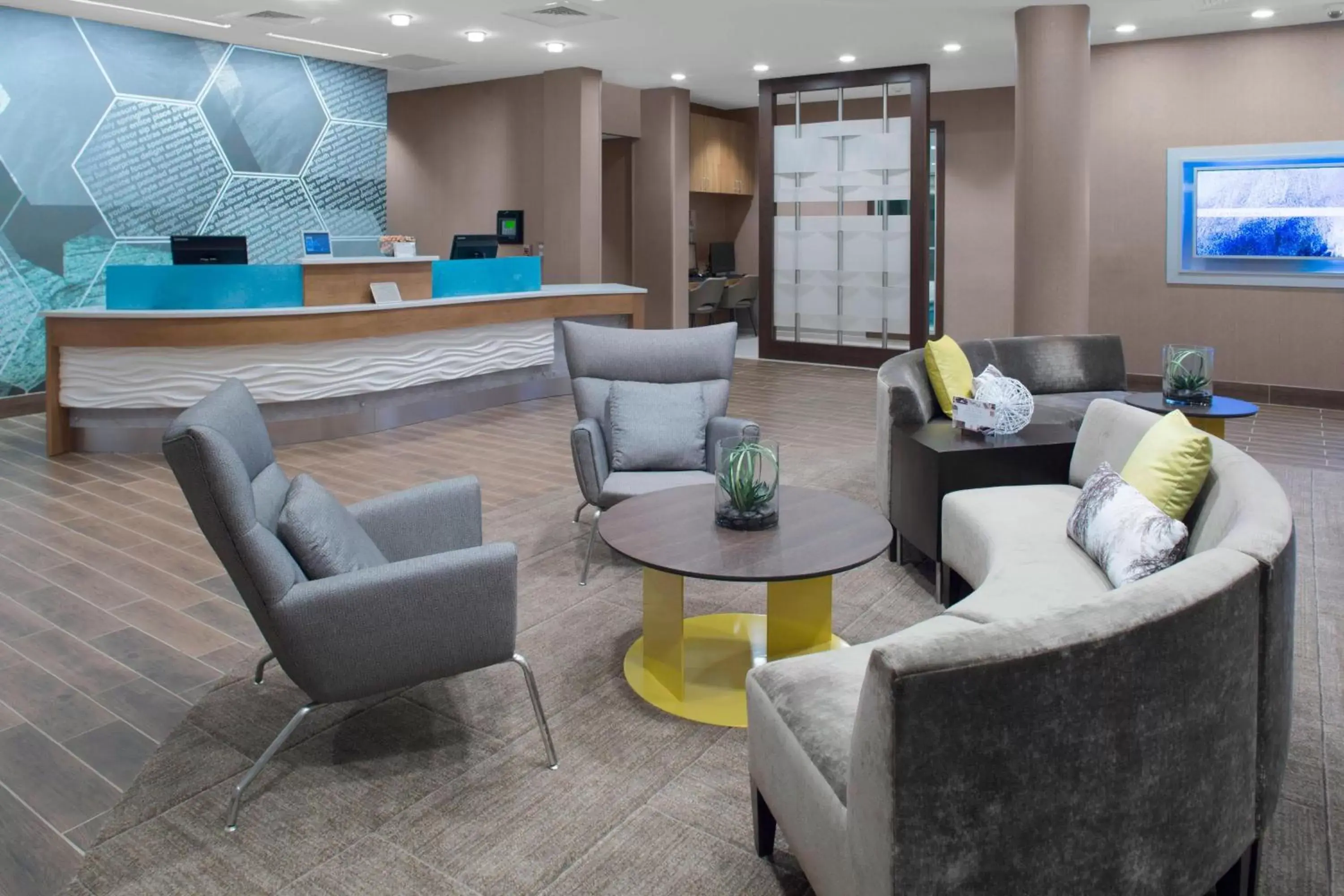 Lobby or reception, Lounge/Bar in SpringHill Suites by Marriott Kansas City Lenexa/City Center