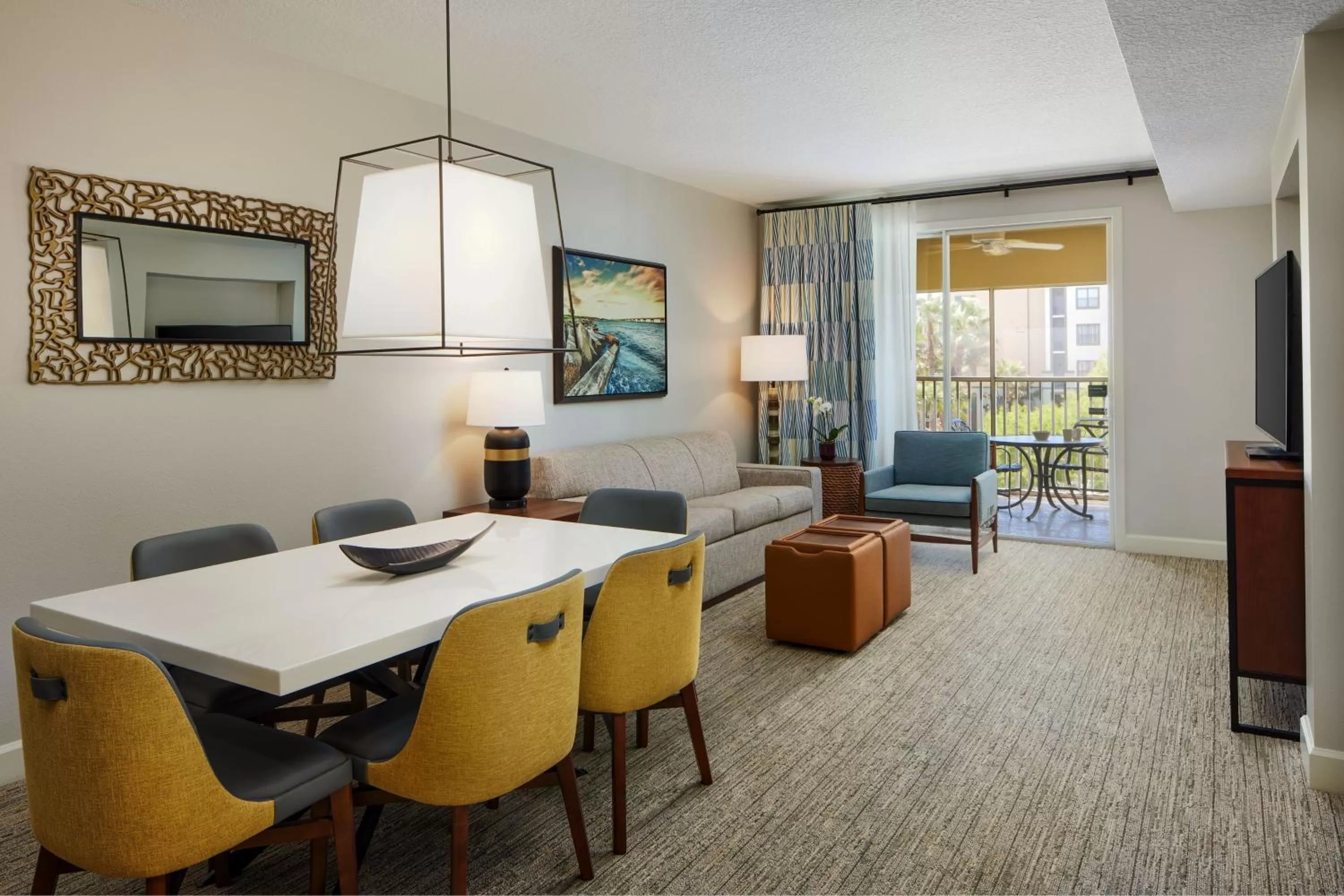 Living room in Sheraton Vistana Villages Resort Villas, I-Drive Orlando