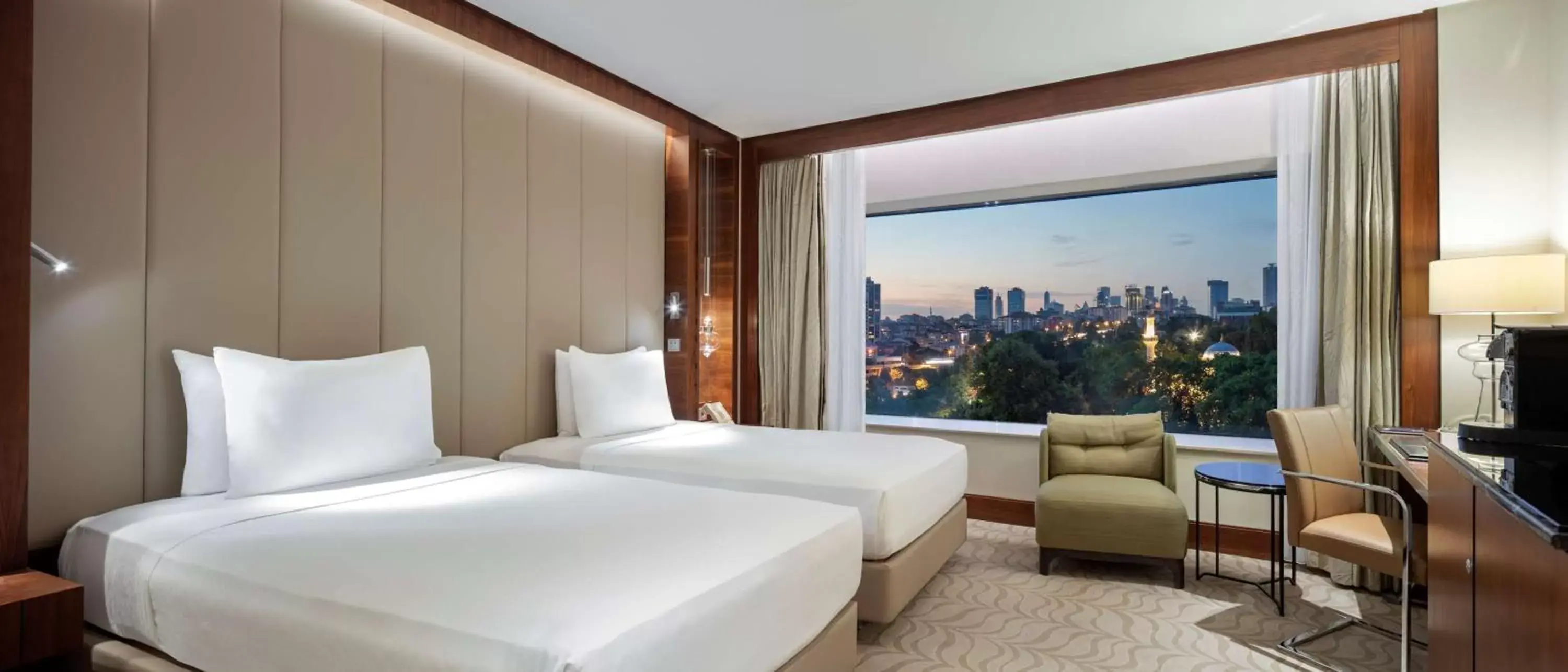 Bed in Conrad Istanbul Bosphorus