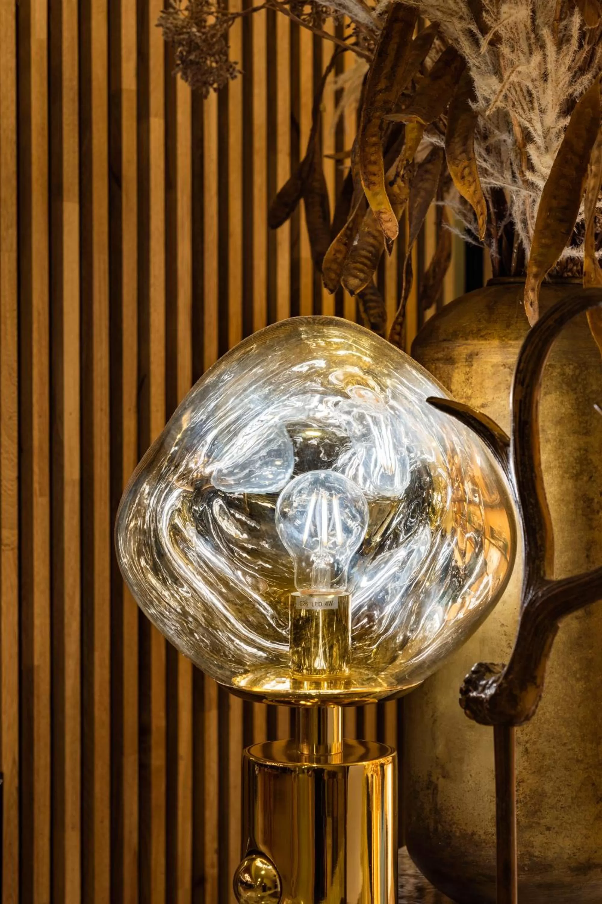 Decorative detail in Tau House