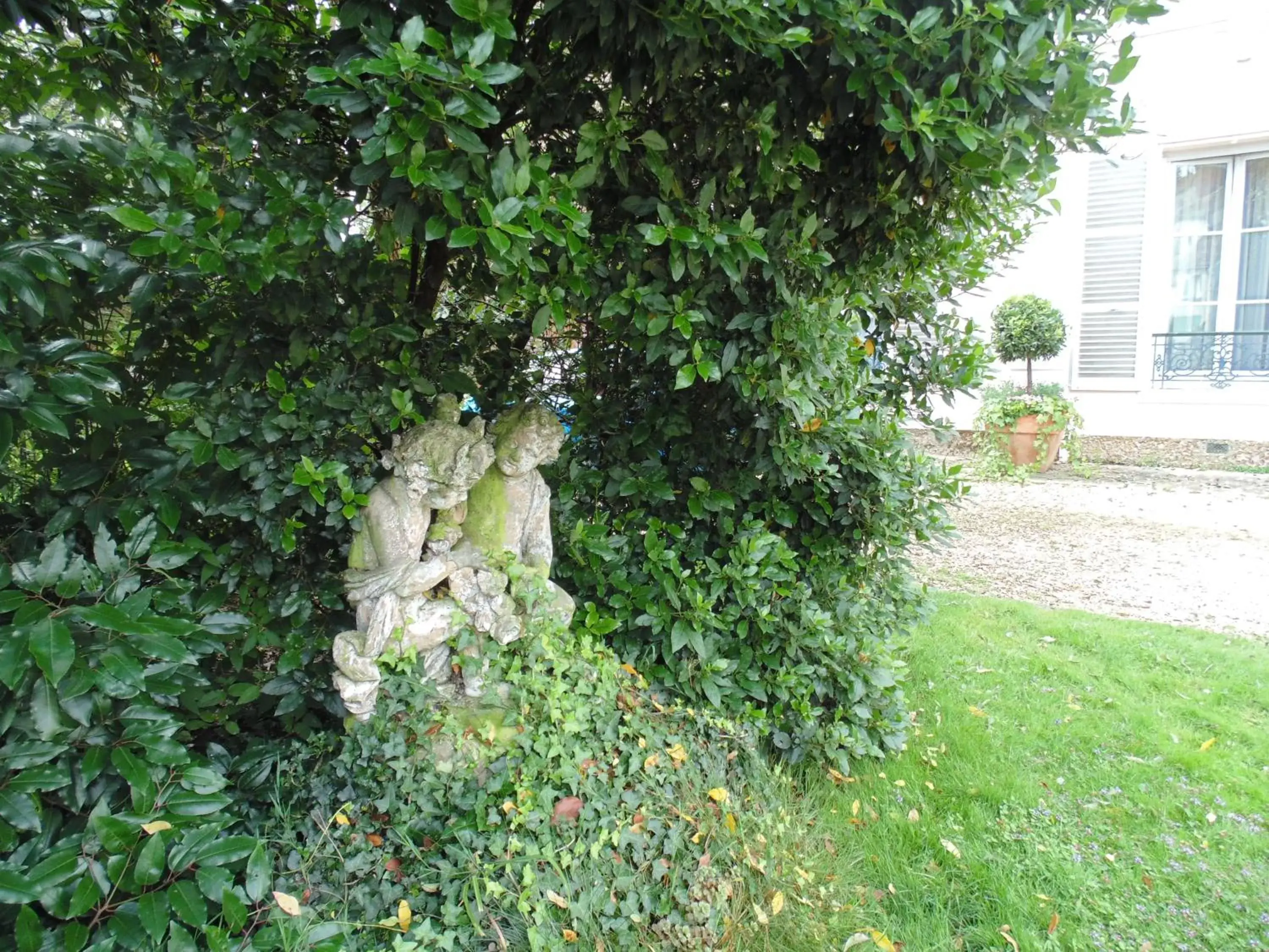 Garden view, Garden in Clos Saint Nicolas