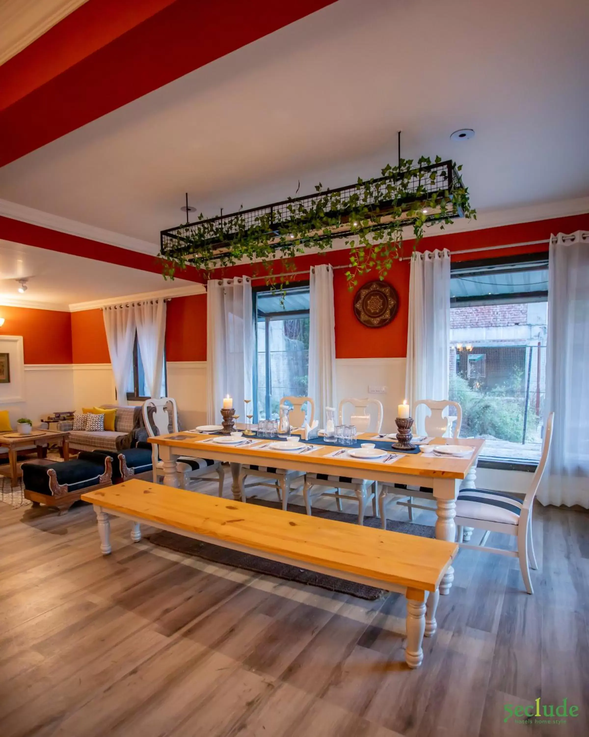 Restaurant/places to eat in Seclude Kasauli, Himachal Pradesh Restaurant/places to eat in Seclude Kasauli, Himachal Pradesh