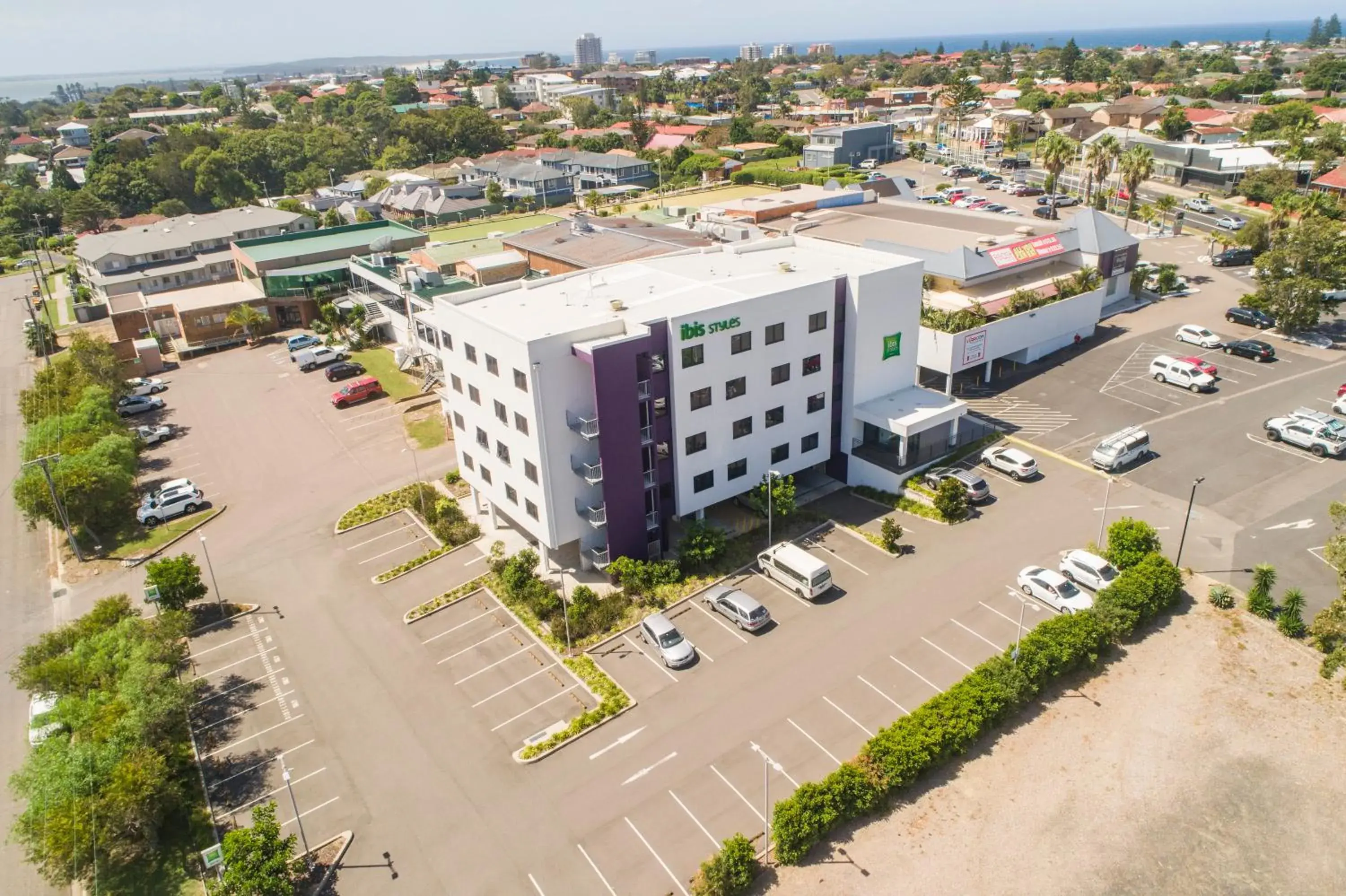 Bird's eye view, Bird's-eye View in Ibis Styles The Entrance