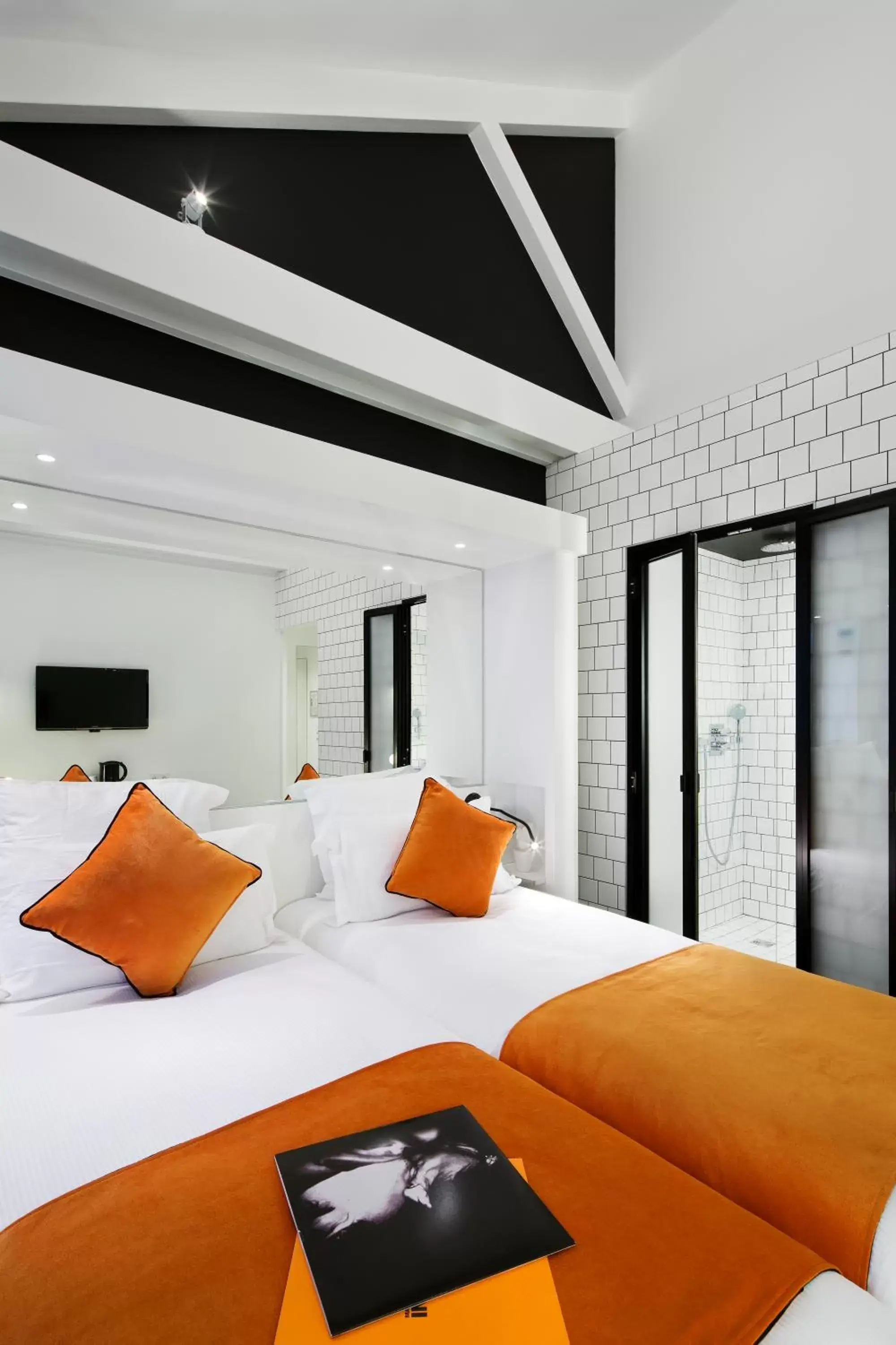 Bed in Best Western Premier Faubourg 88 Bed in Best Western Premier Faubourg 88