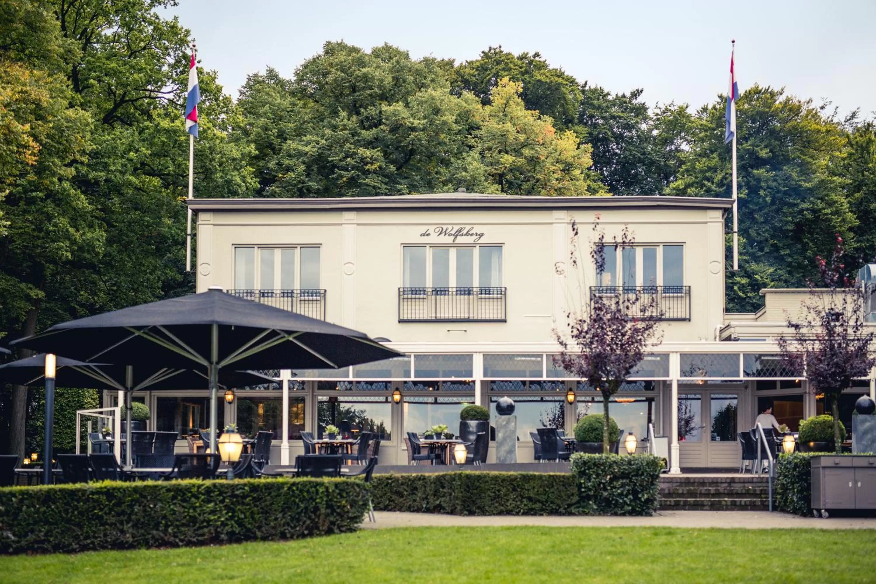 Facade/entrance in Hotel Restaurant De Wolfsberg