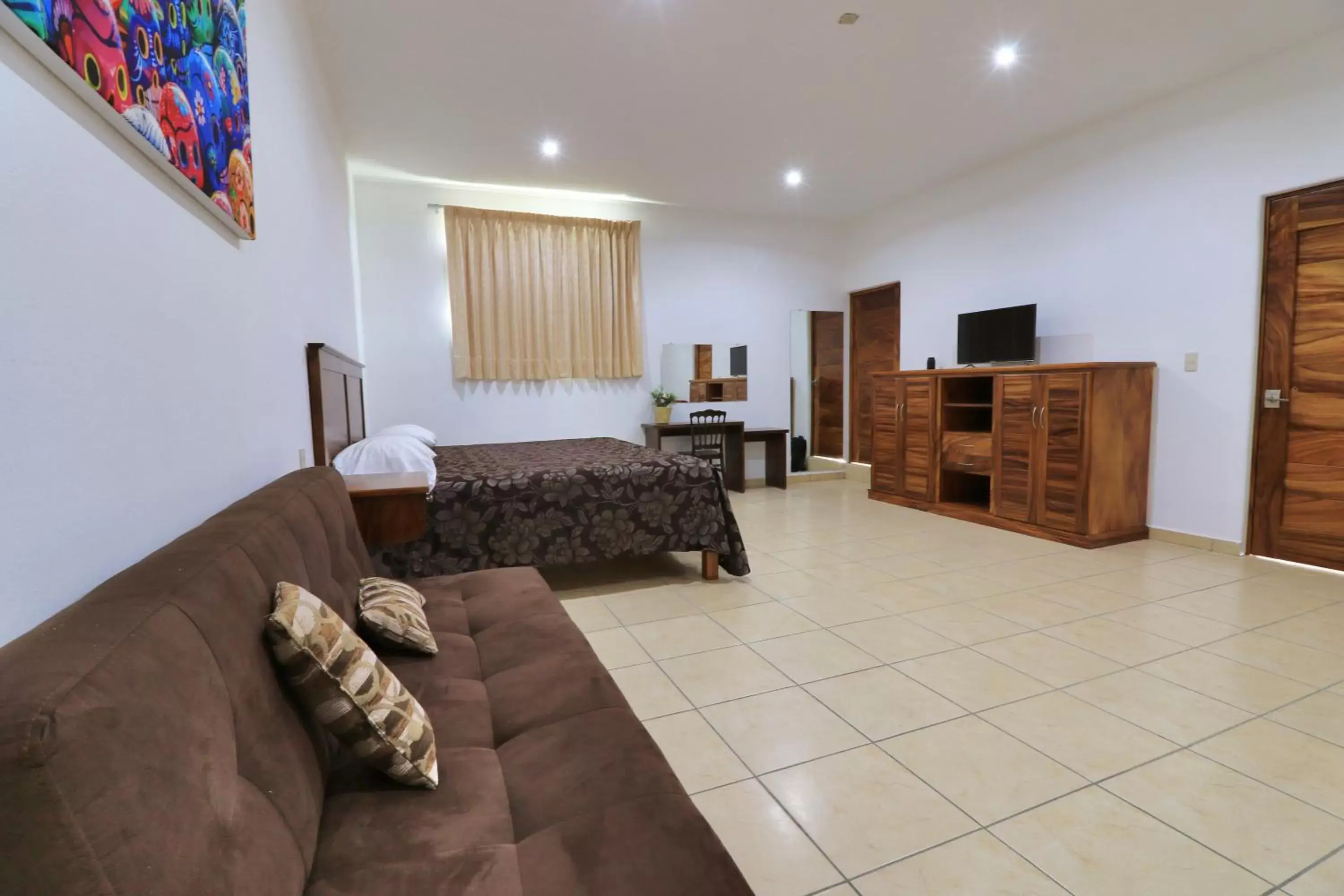 Photo of the whole room, Seating Area in Hotel Casa Pridda