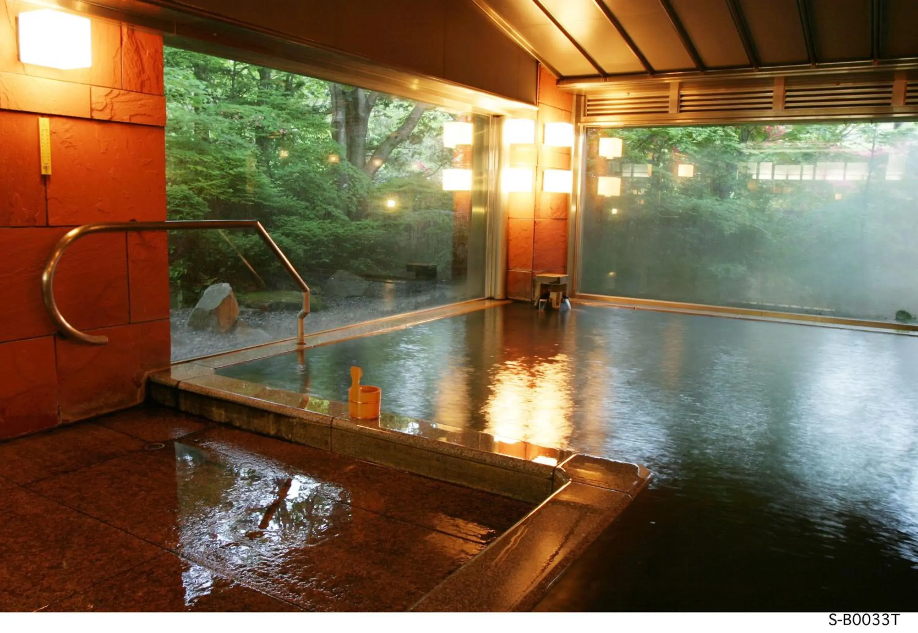 Public Bath, Swimming Pool in Nasu Onsen Sanraku