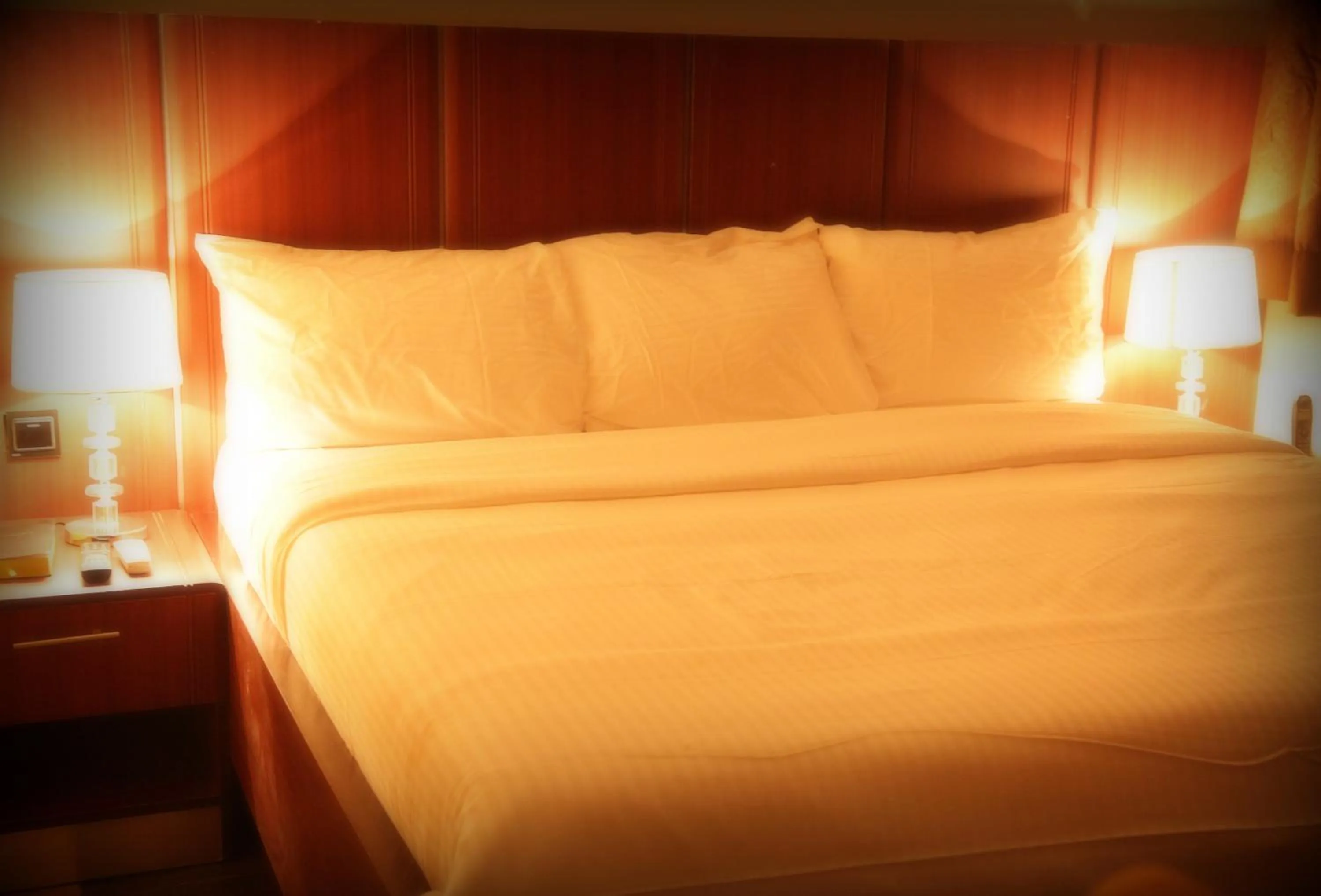 Deluxe Double Room in Swiss International Mabisel Port Harcourt