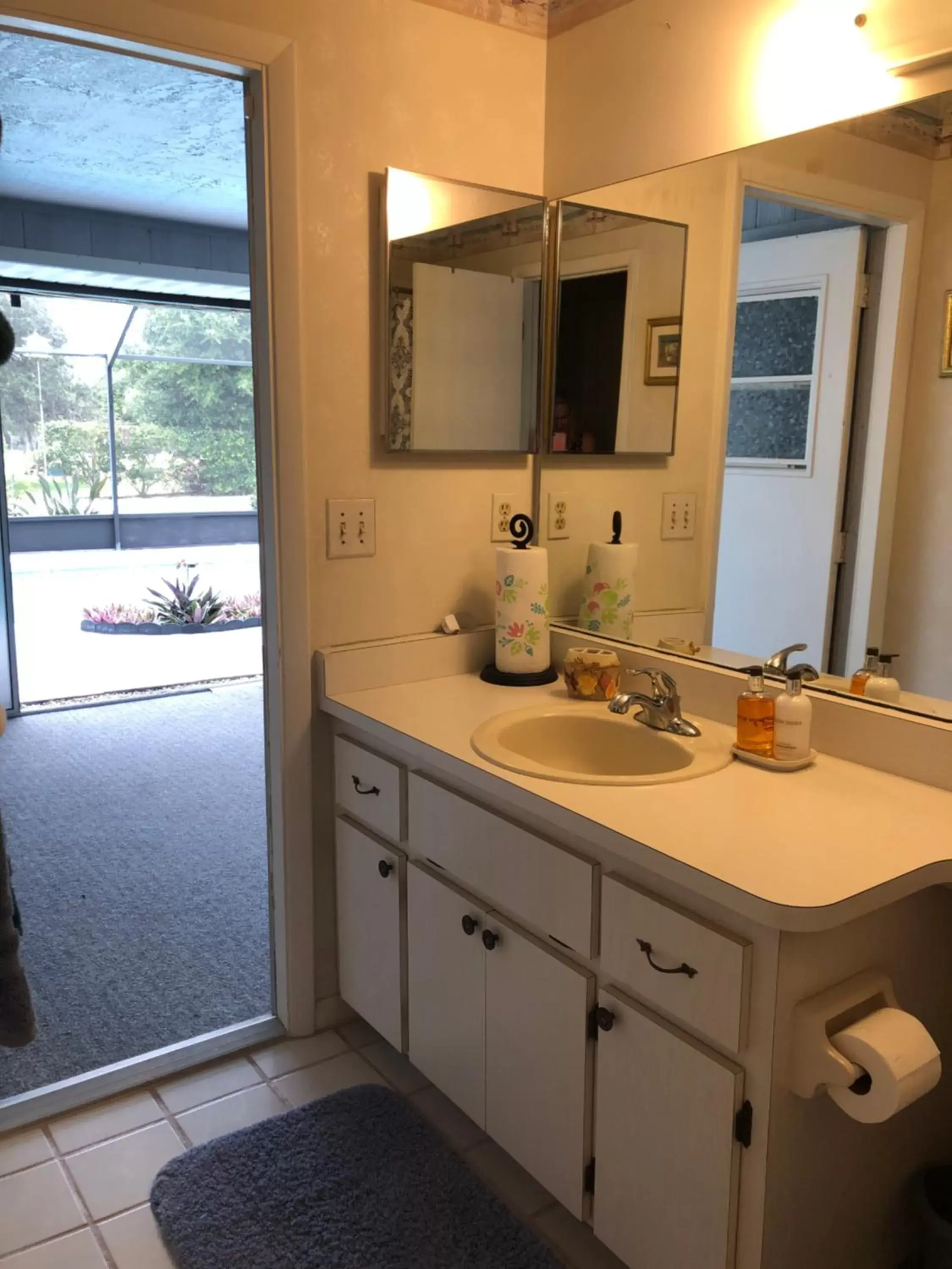 Bathroom in Rae’s Place