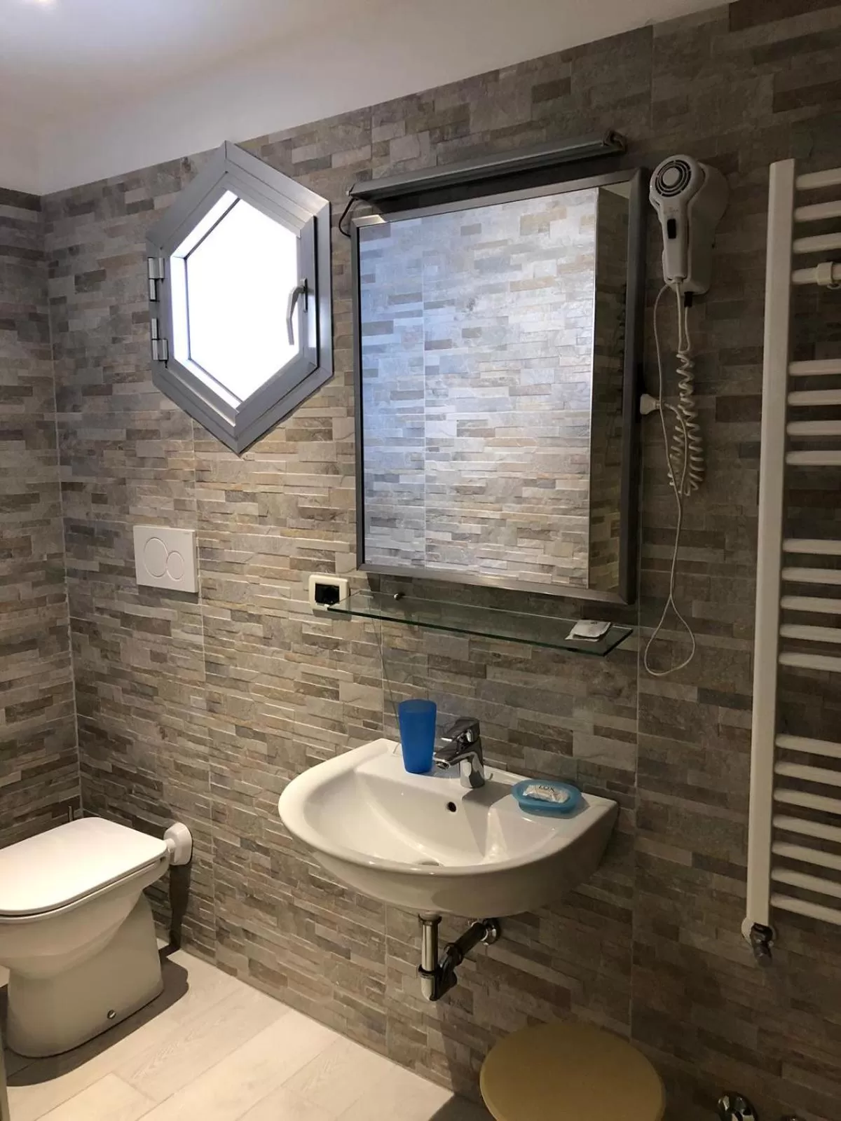 Bathroom in Hotel Delle Rose