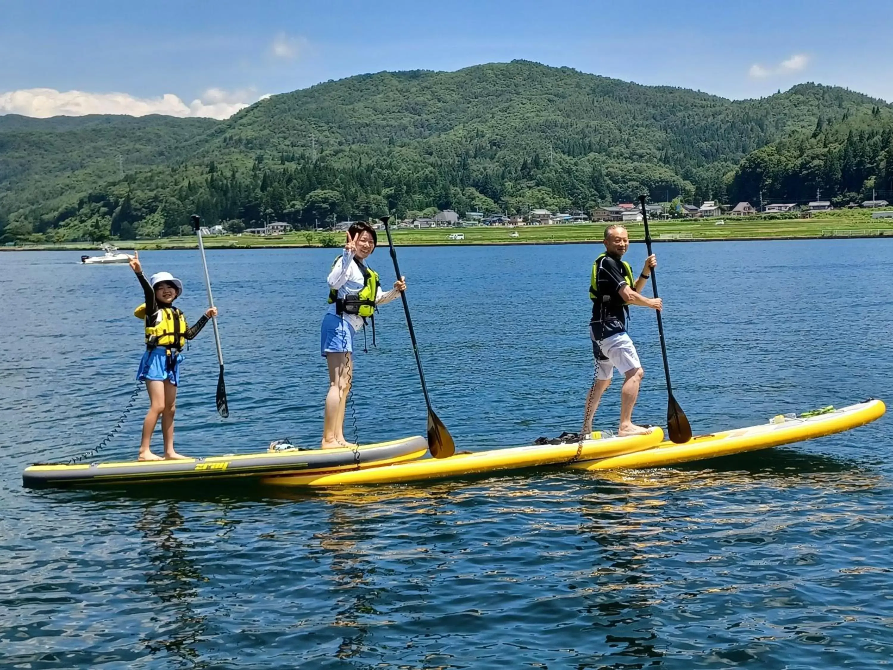 Activities, Canoeing in Holiday Inn Resort Shinano-Omachi Kuroyon, an IHG Hotel