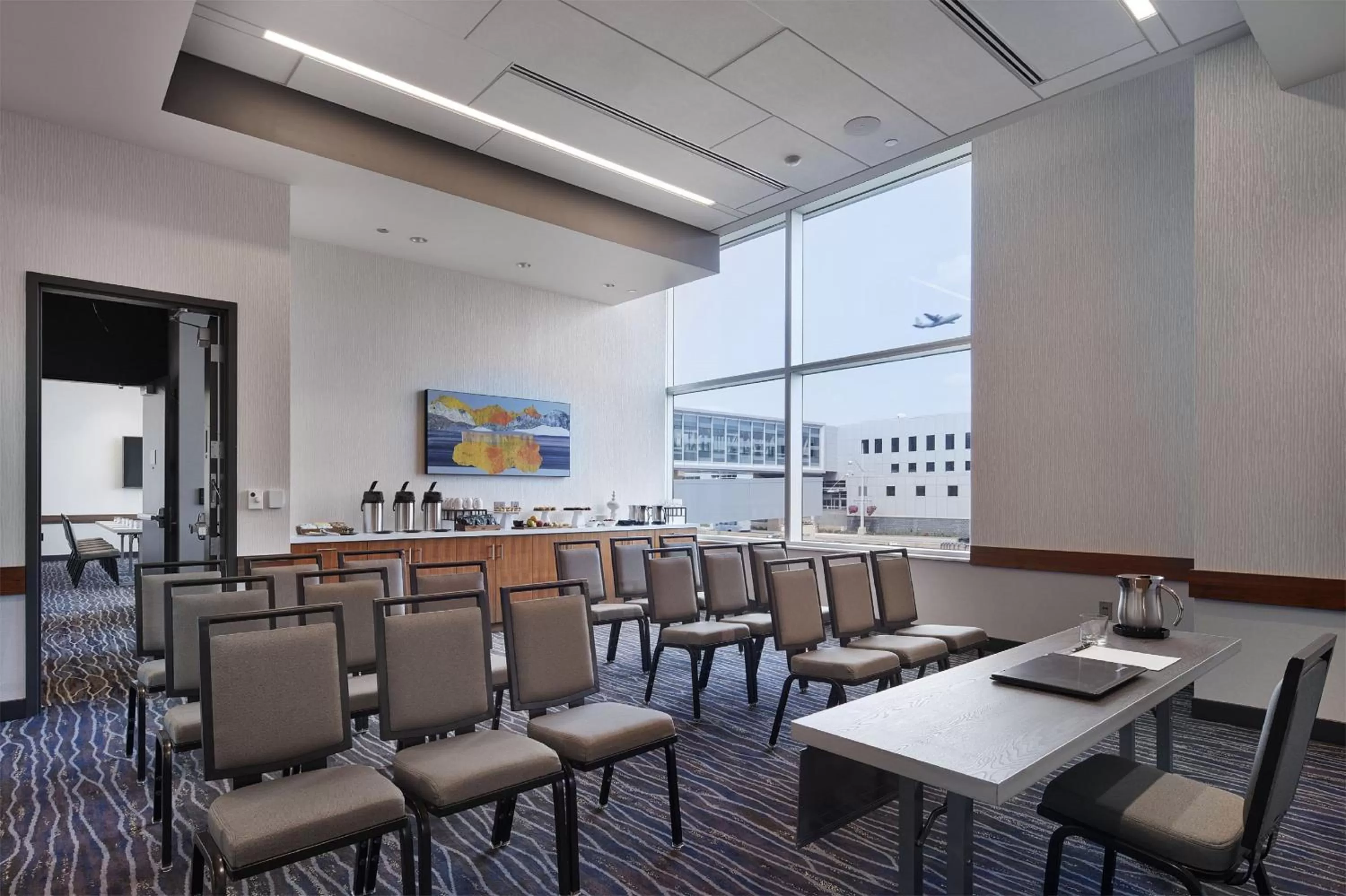 Meeting/conference room in InterContinental Minneapolis - St. Paul Airport by IHG