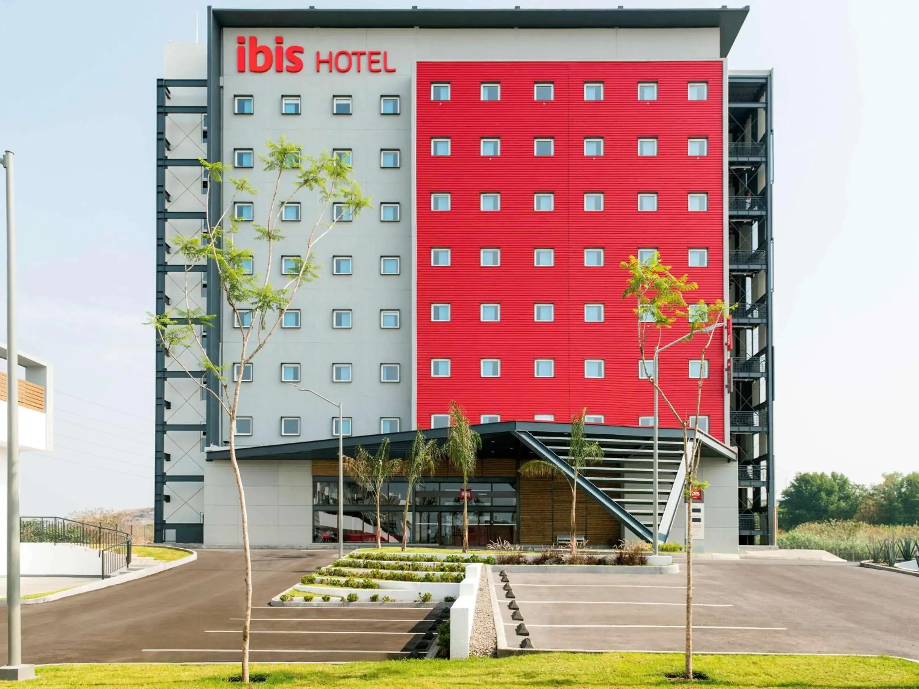 Property Building in ibis Irapuato