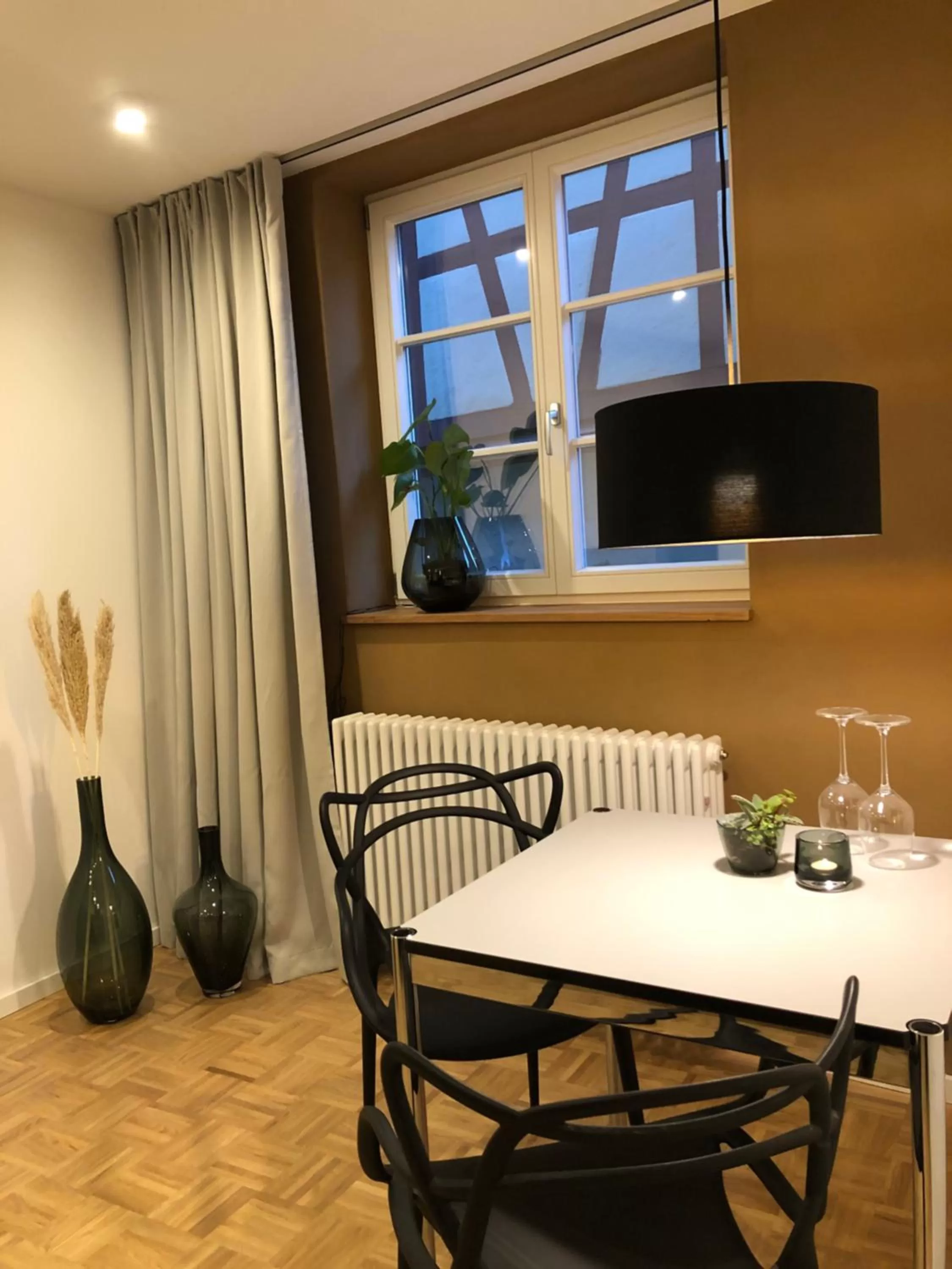 Dining area in der Gänsbühl auf der Stadtmauer