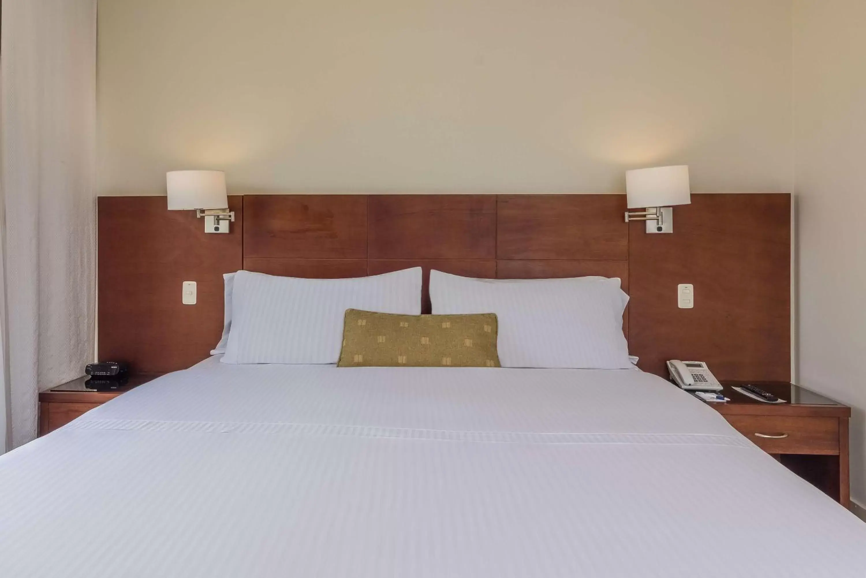 Bed in Hotel Caribe by Faranda Grand, a member of Radisson Individuals