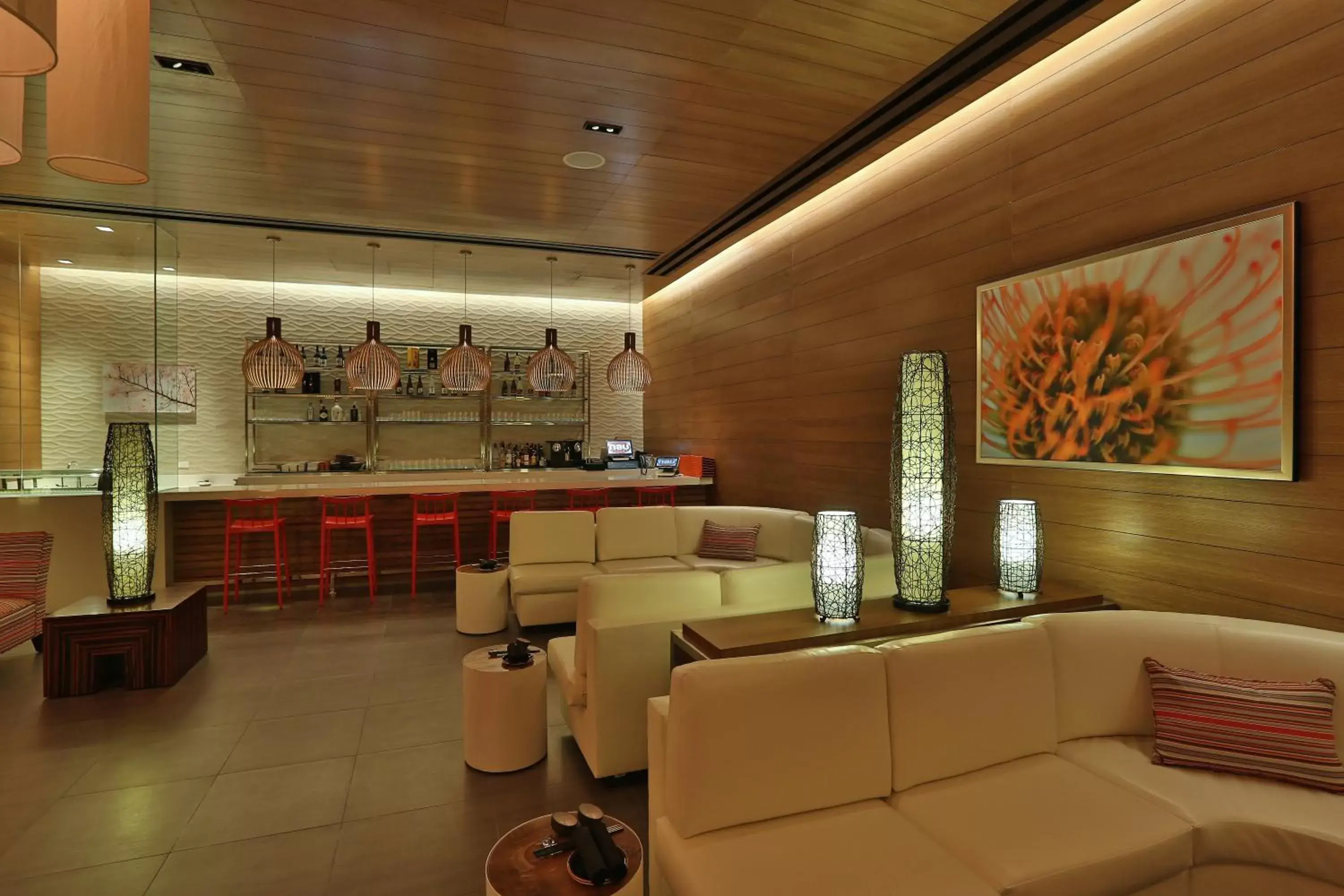 Restaurant/places to eat, Lounge/Bar in InterContinental Real Santo Domingo, an IHG Hotel