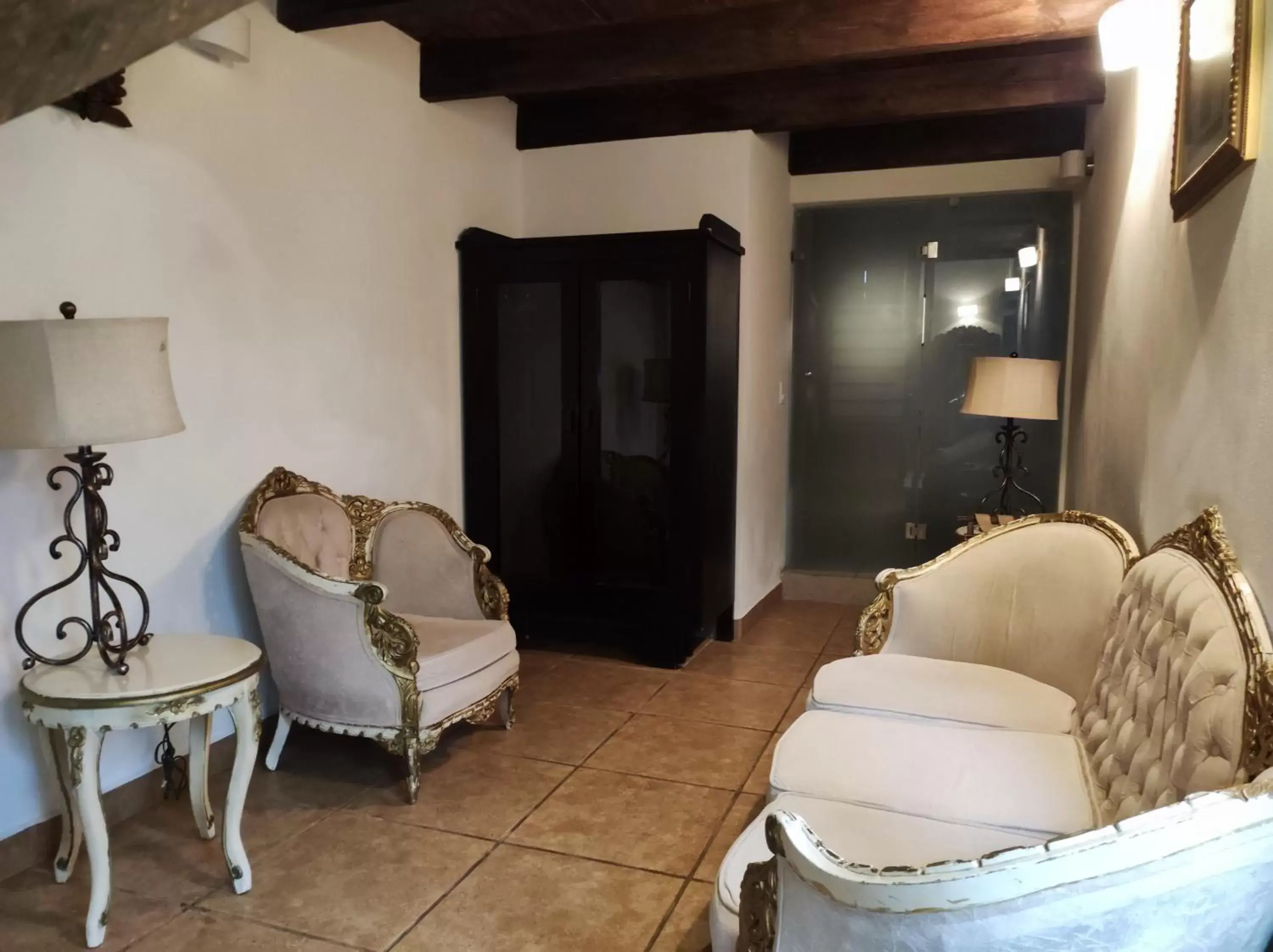 Living room, Seating Area in Hotel Grand Maria