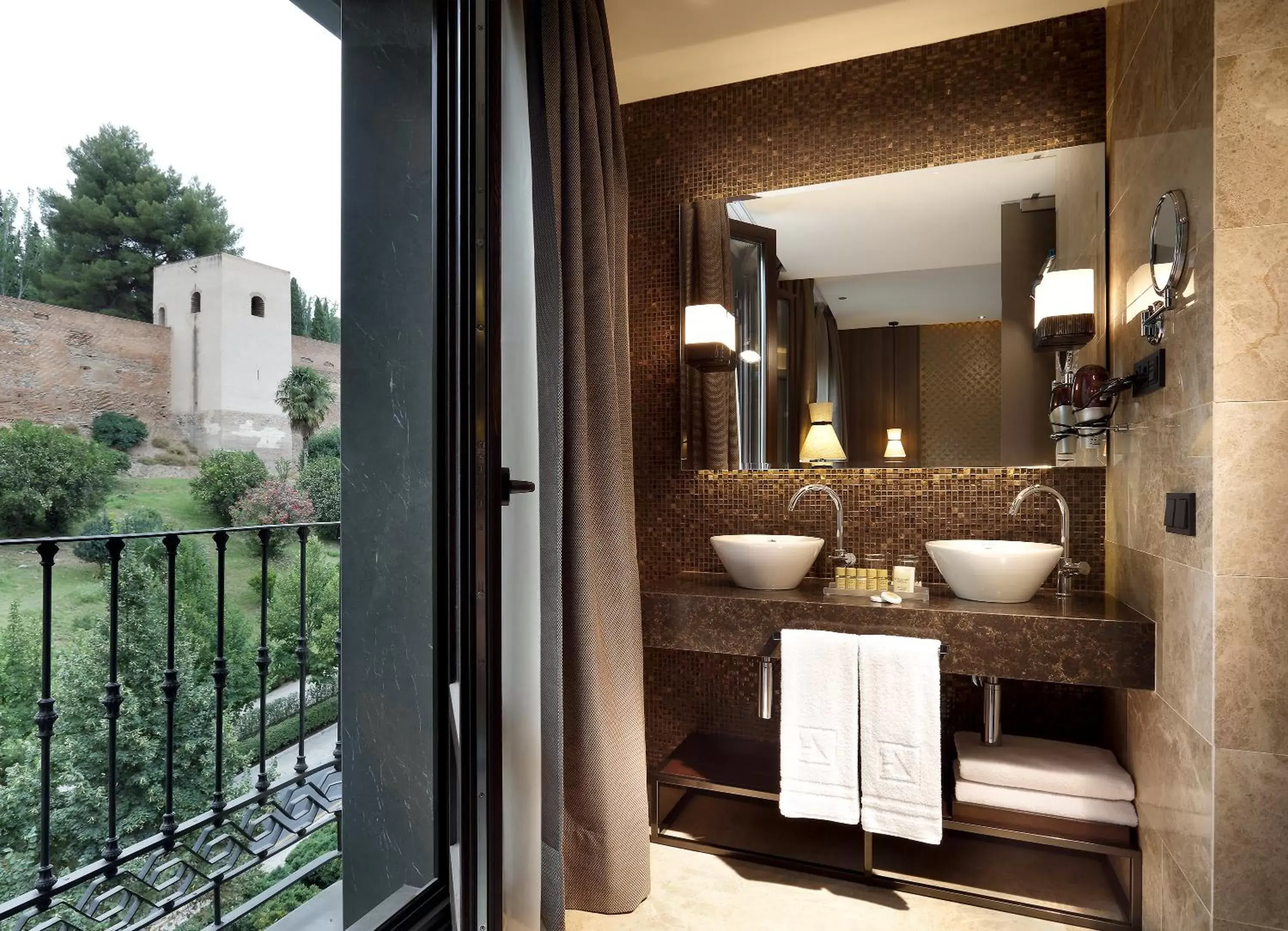 Bathroom in Áurea Washington Irving by Eurostars Hotel Company