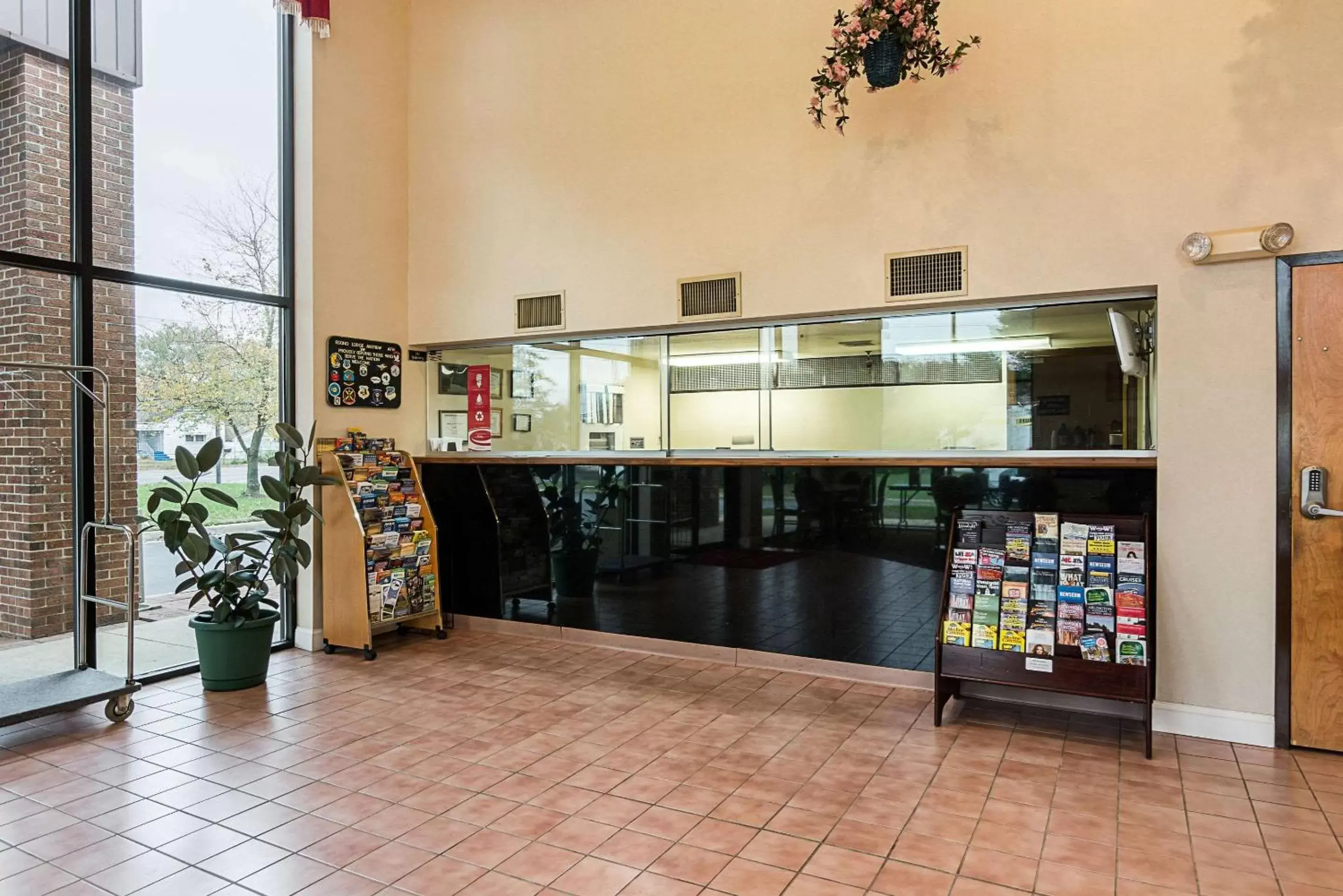 Lobby or reception in Econo Lodge Andrews AFB Lobby or reception in Econo Lodge Andrews AFB