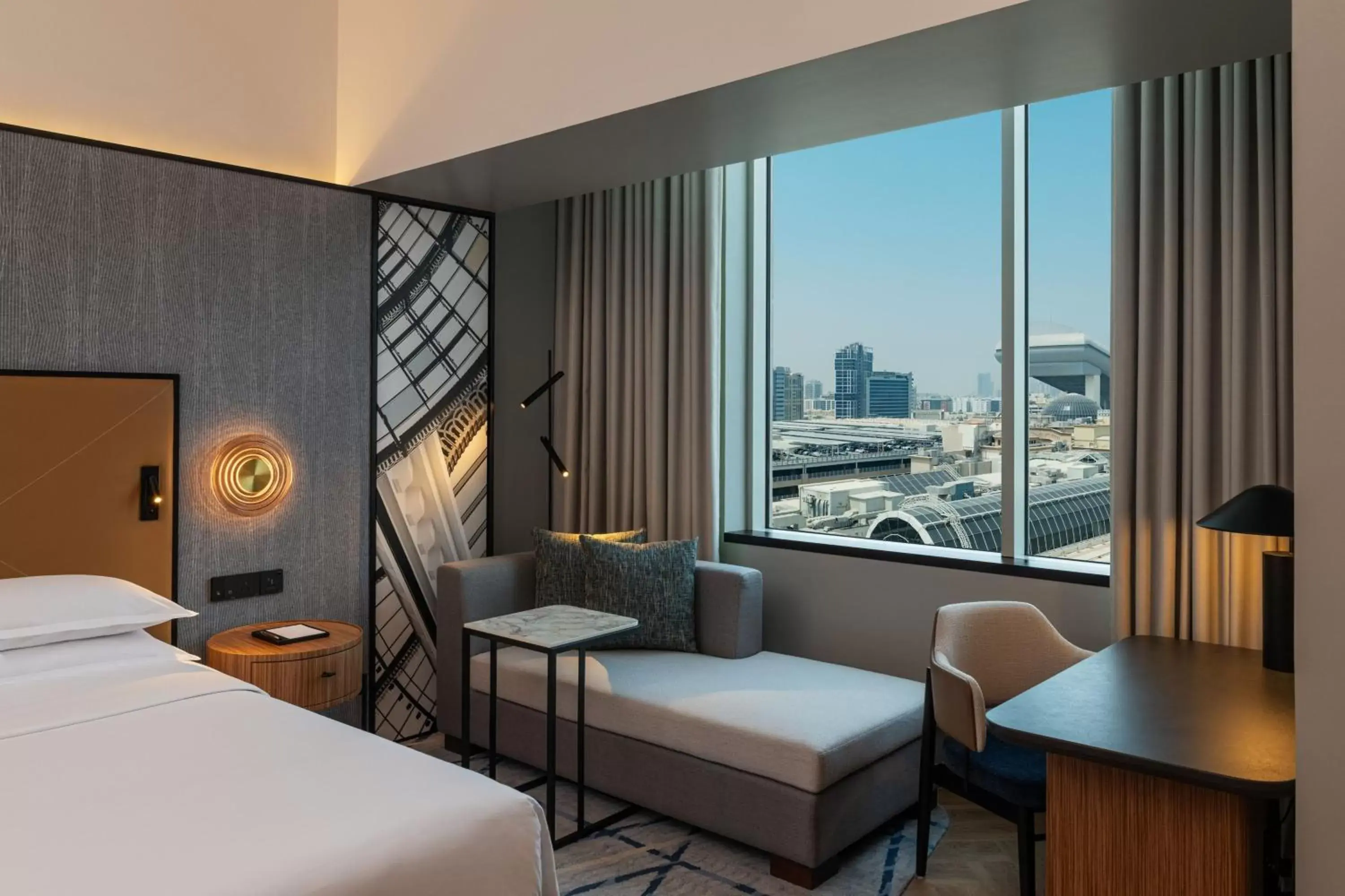 Bedroom in Sheraton Mall of the Emirates Hotel, Dubai