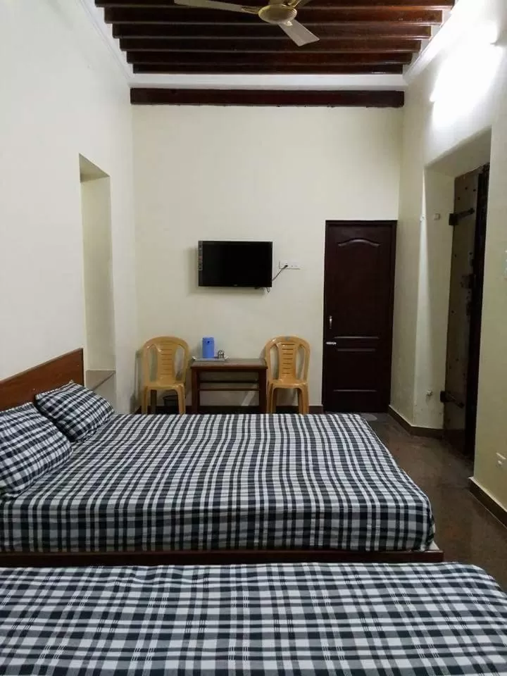 TV and multimedia, Bed in Pattiah Naidu Palace