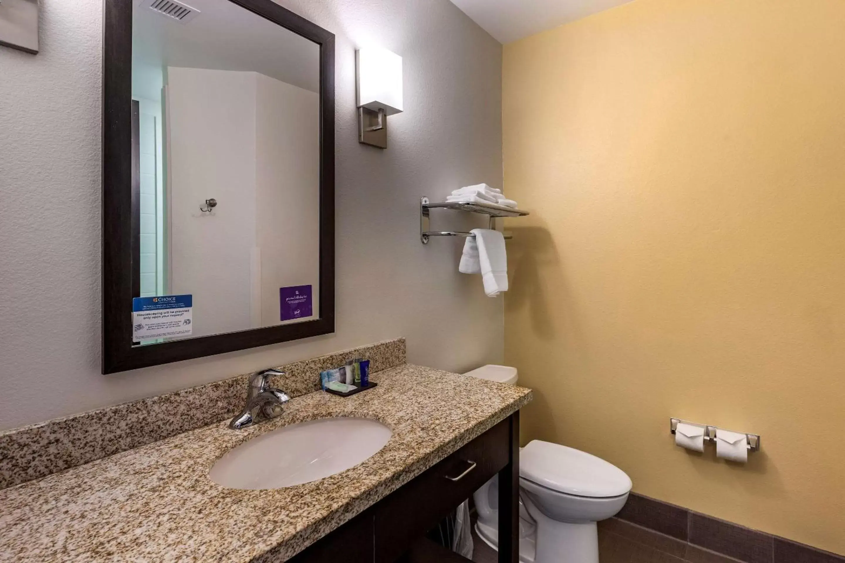 Photo of the whole room, Bathroom in Sleep Inn & Suites Miles City