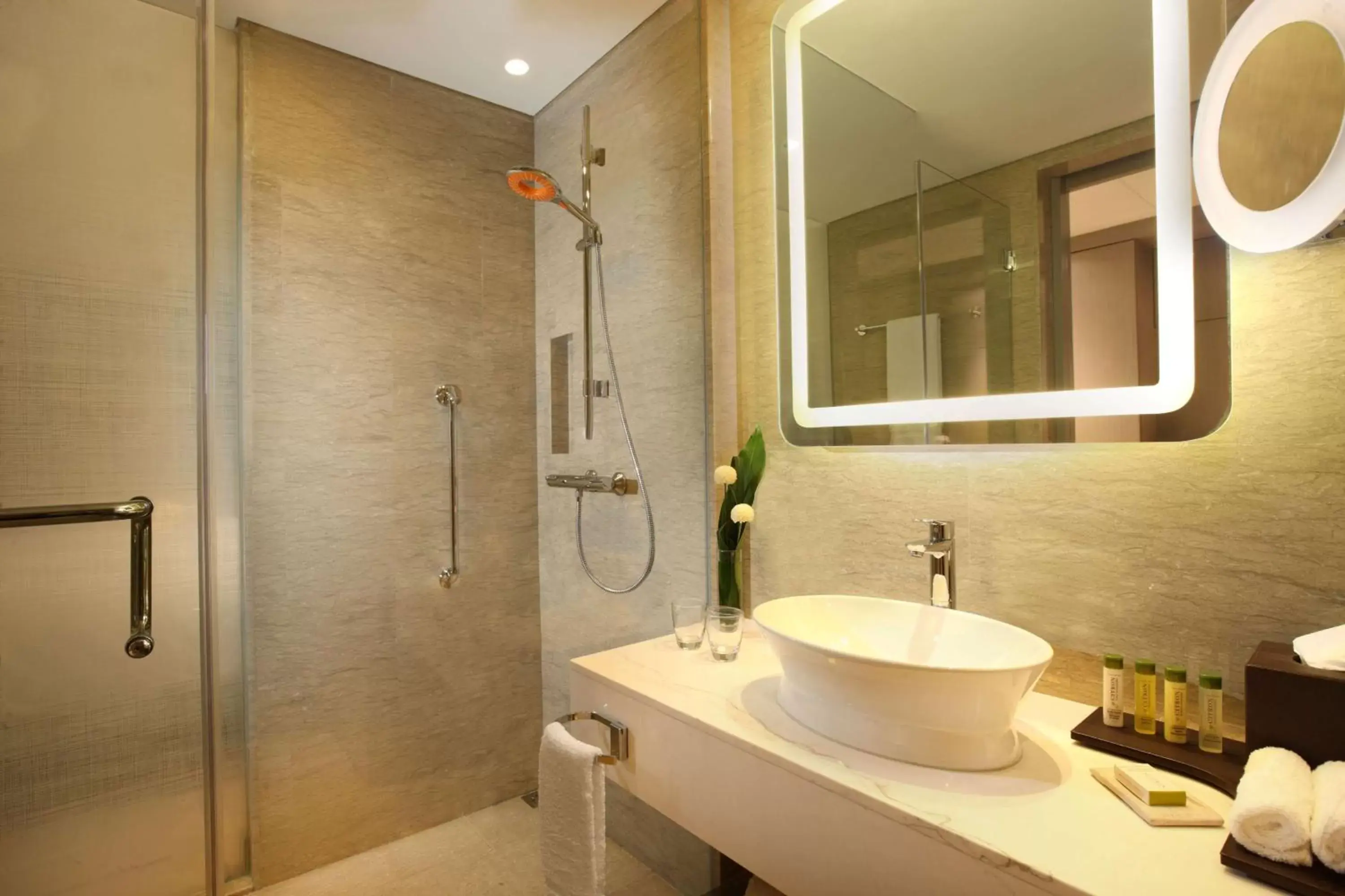 Bathroom in DoubleTree by Hilton Jakarta - Diponegoro