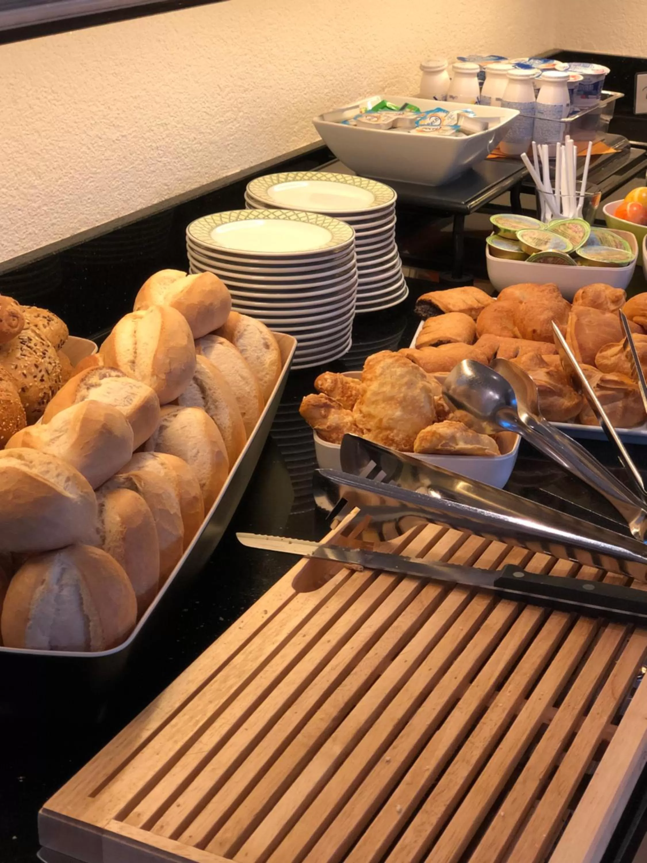 Buffet breakfast in Hotel Peterchens Mondfahrt