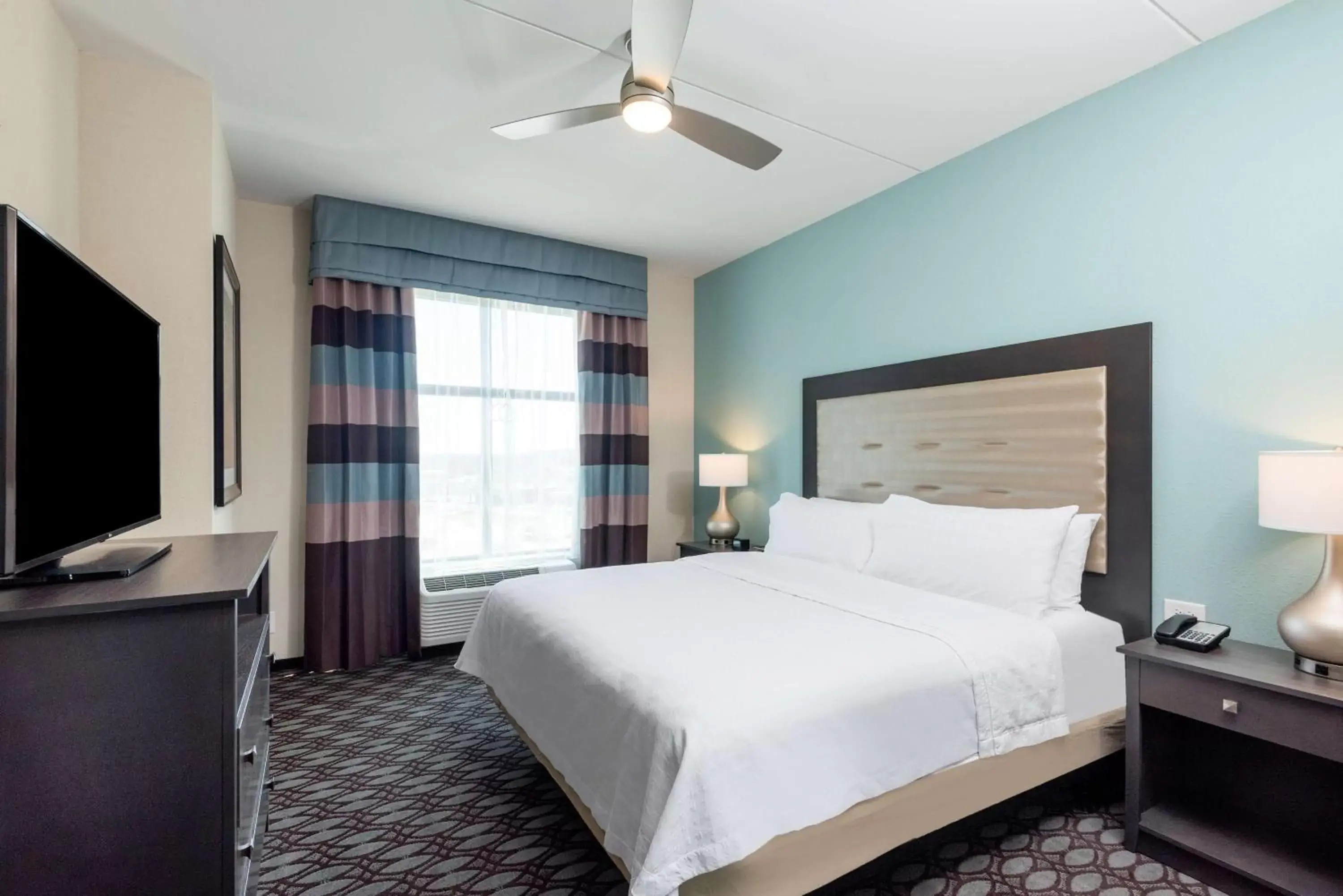 Bed in Homewood Suites By Hilton Fayetteville