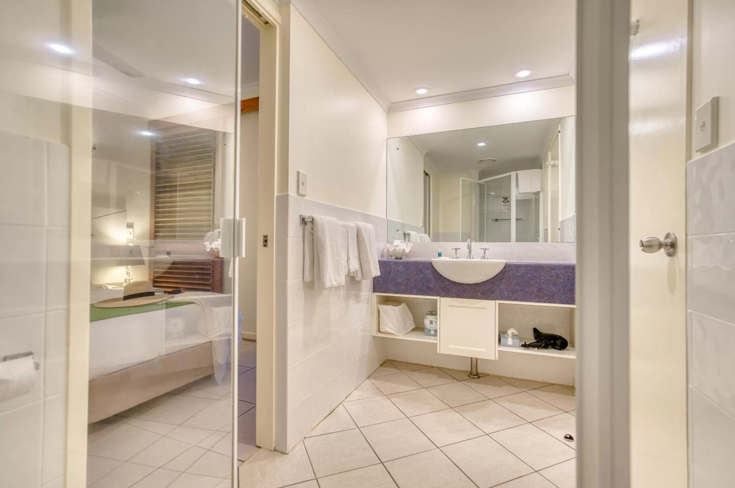 Shower, Bathroom in Freestyle Resort Port Douglas