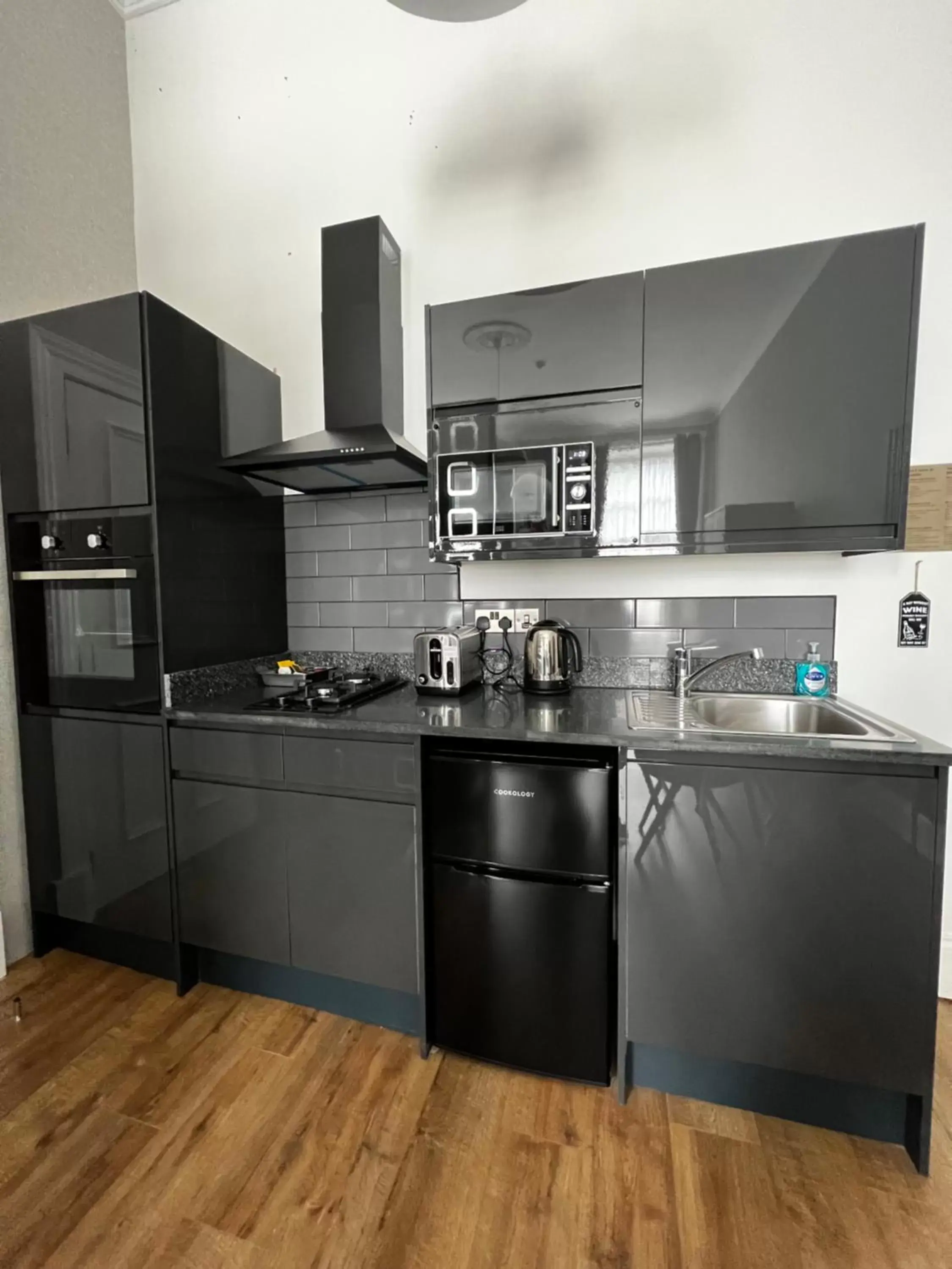 Kitchen/Kitchenette in Amani Apartments - Glasgow City Centre