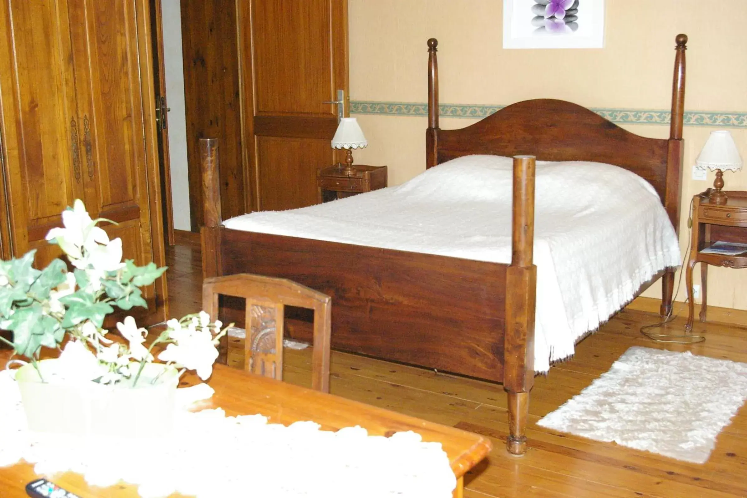 Bed in Chambres d'Hotes du Maine