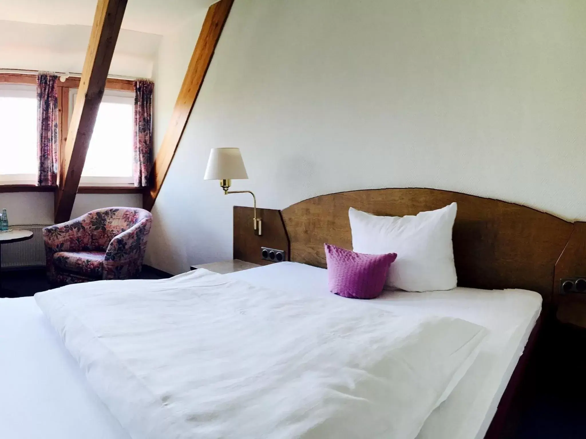 Bedroom, Bed in Dein Gutshof Hotel & Ferienwohnungen