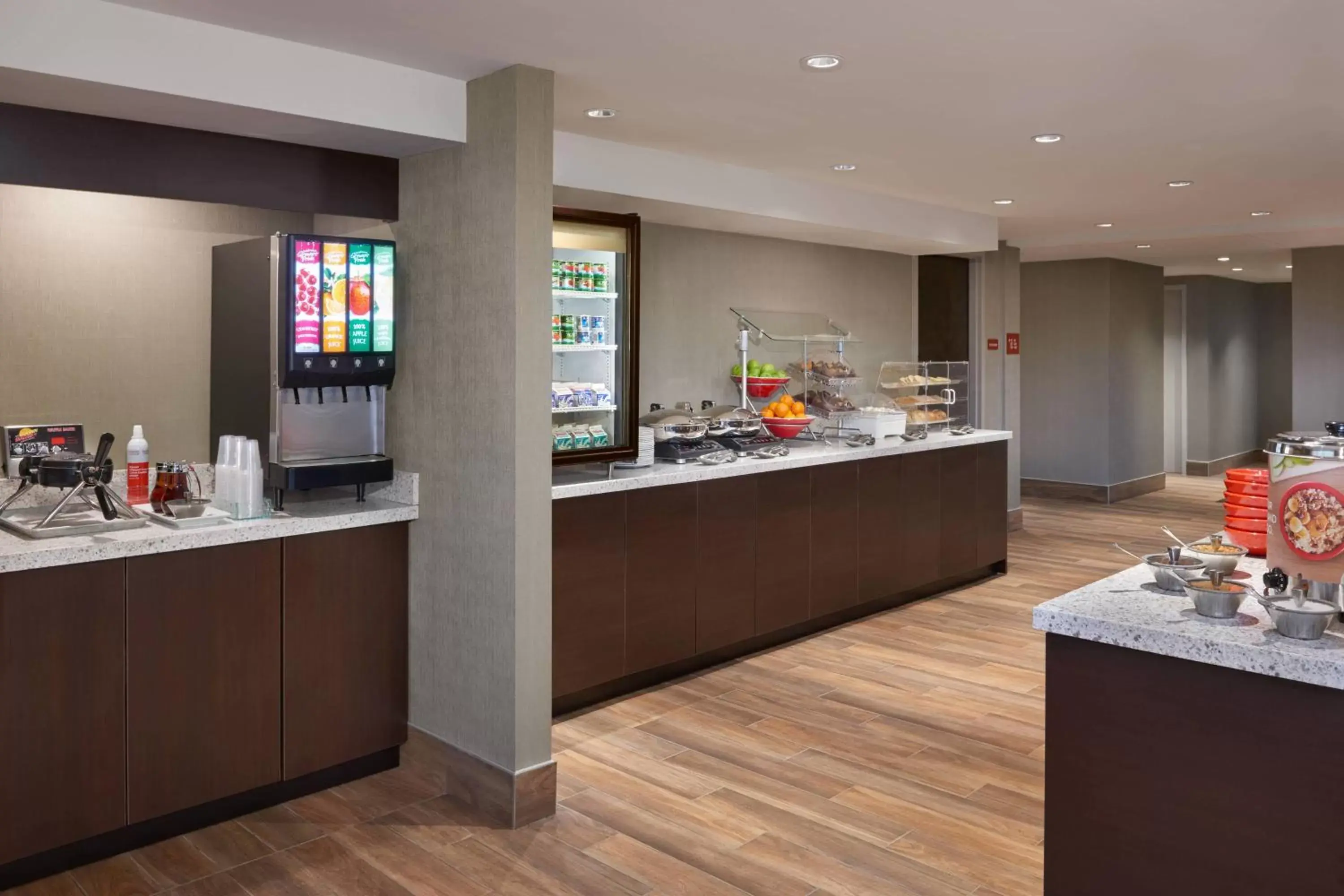 Breakfast, Restaurant/Places to Eat in TownePlace Suites by Marriott Oshawa