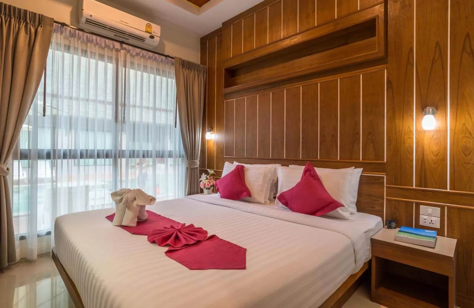 Bed in The Scene Cliff View Villas