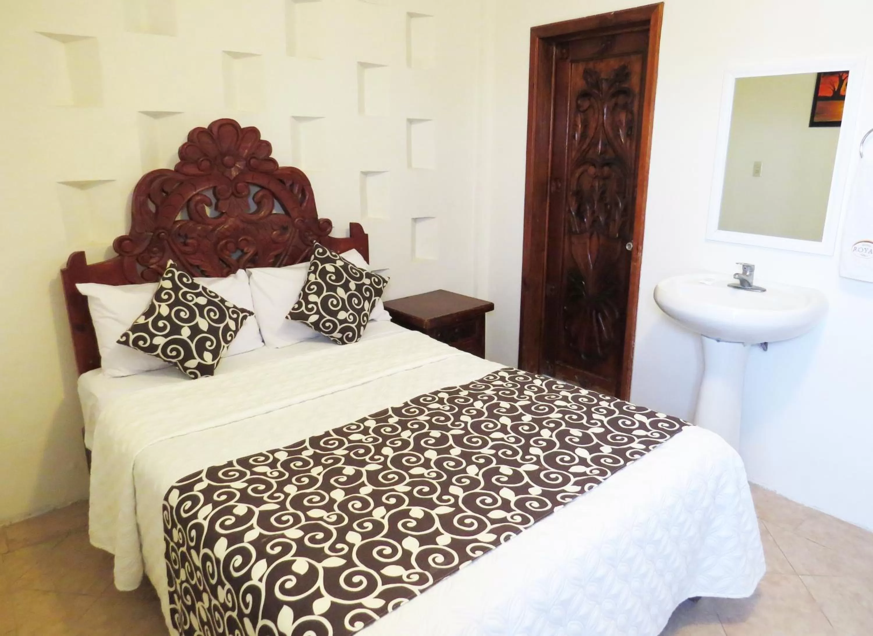 Bed in Hotel Royal Puebla