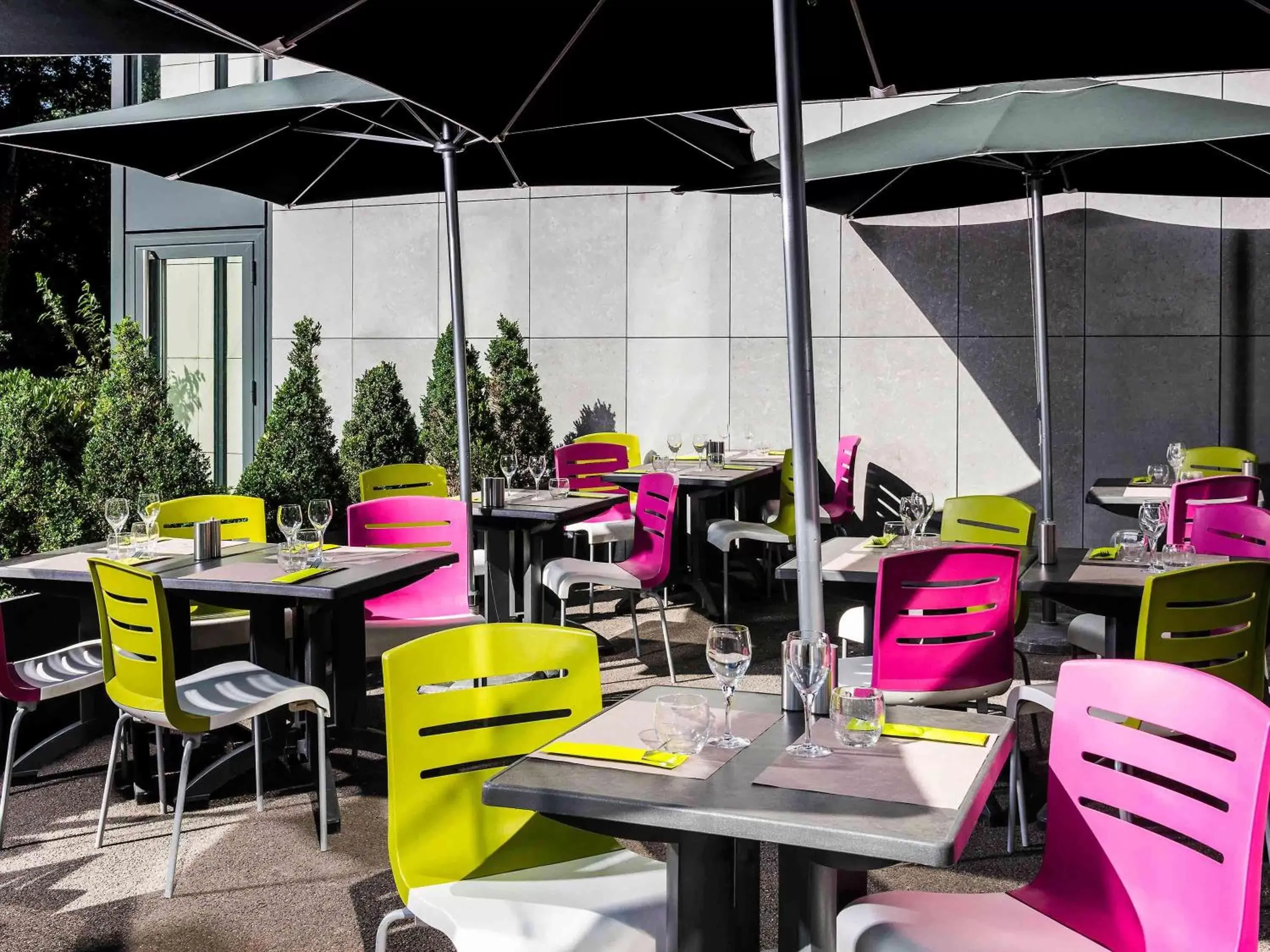Restaurant/Places to Eat in Ibis Styles Lyon Centre - Gare Part Dieu