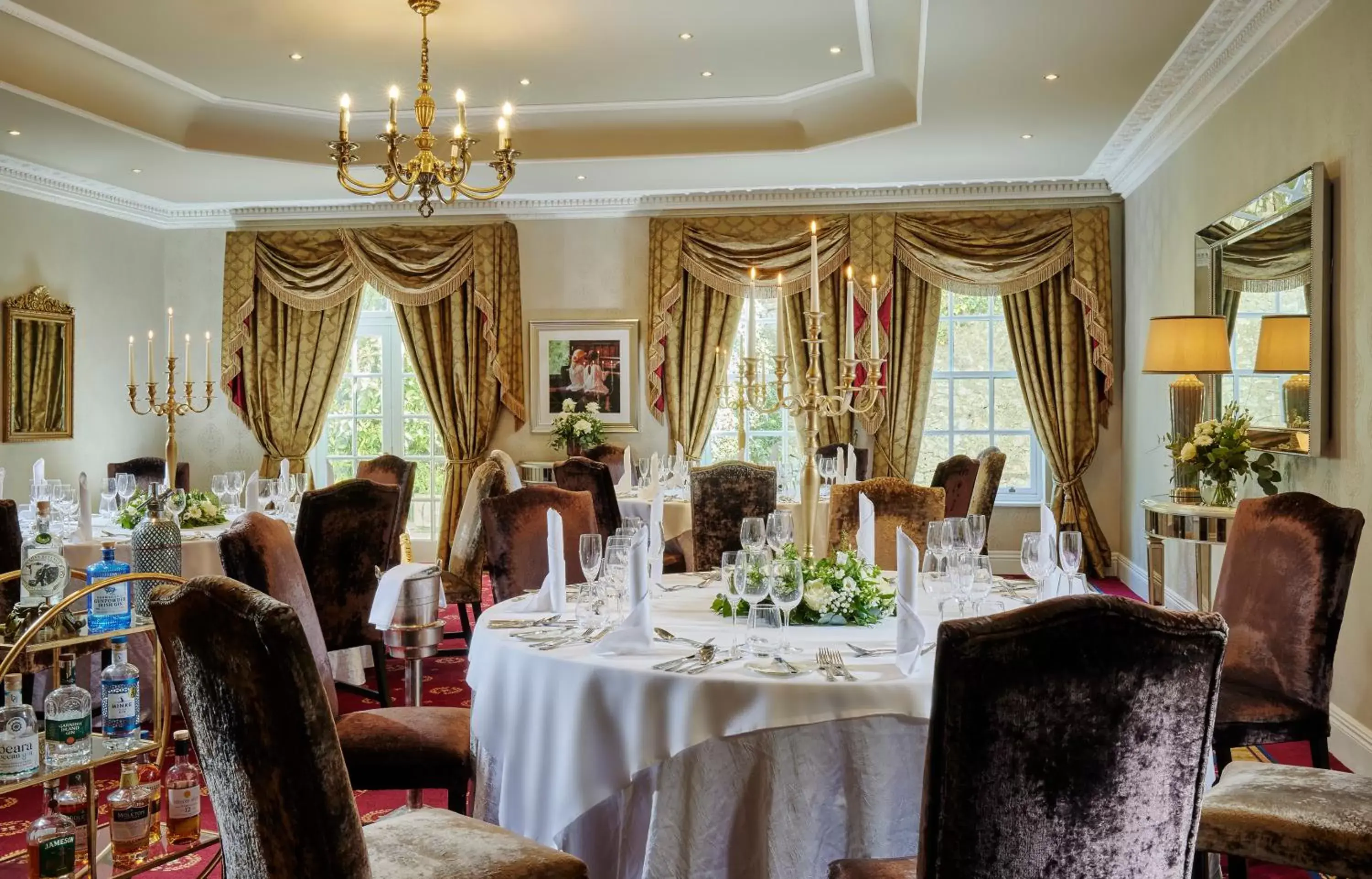 Banquet/Function facilities, Restaurant/Places to Eat in Hayfield Manor